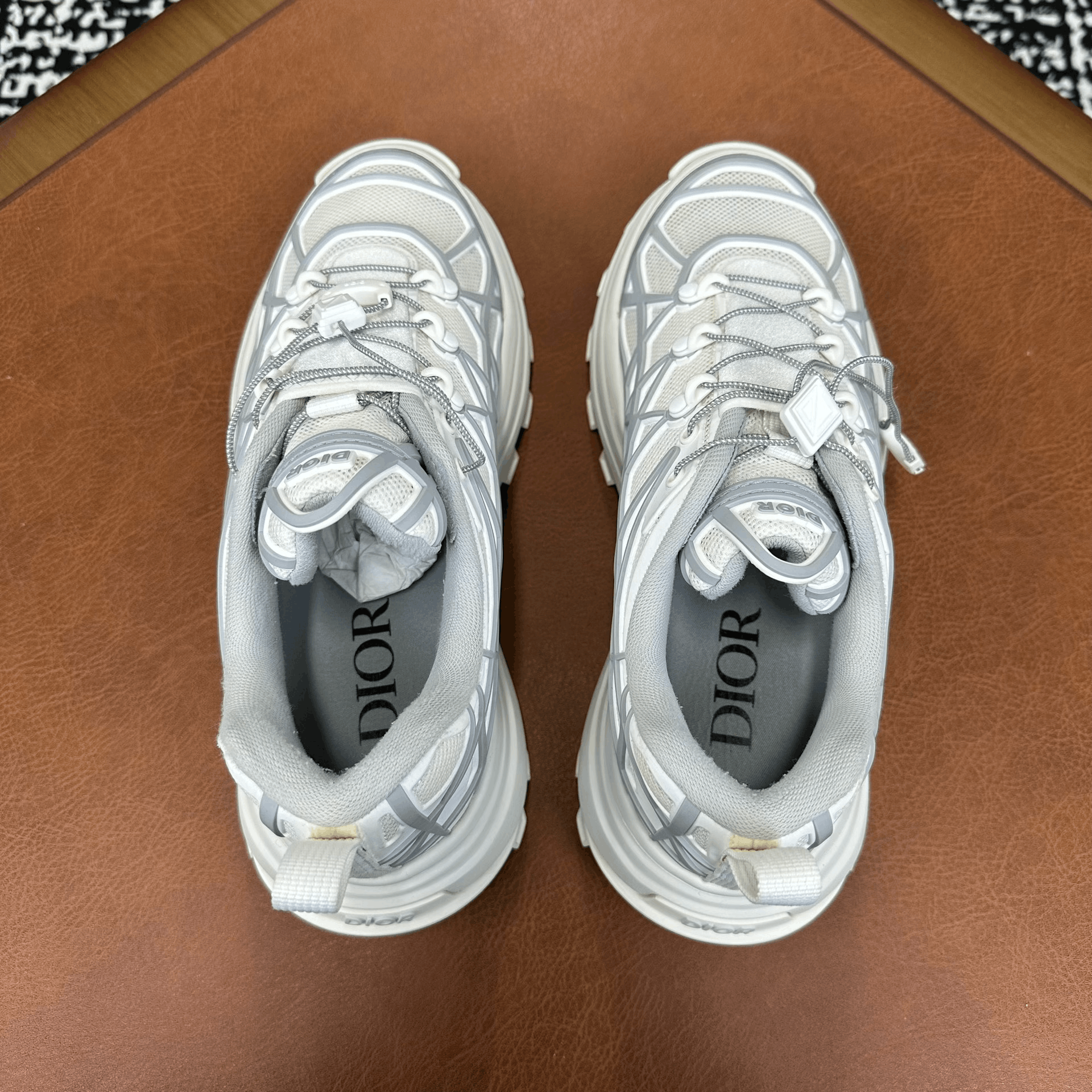 Dior Dior Mesh Plaid White Lowtop Sneakers it_39 Women Size US 9 / IT 39 - 3 Thumbnail