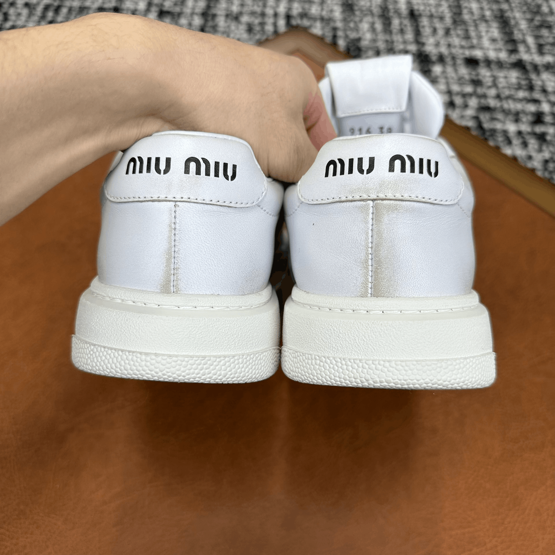 Miu Miu Miu Miu Leather White Lowtop Sneakers it_38 Women Size US 8 / IT 38 - 4 Thumbnail