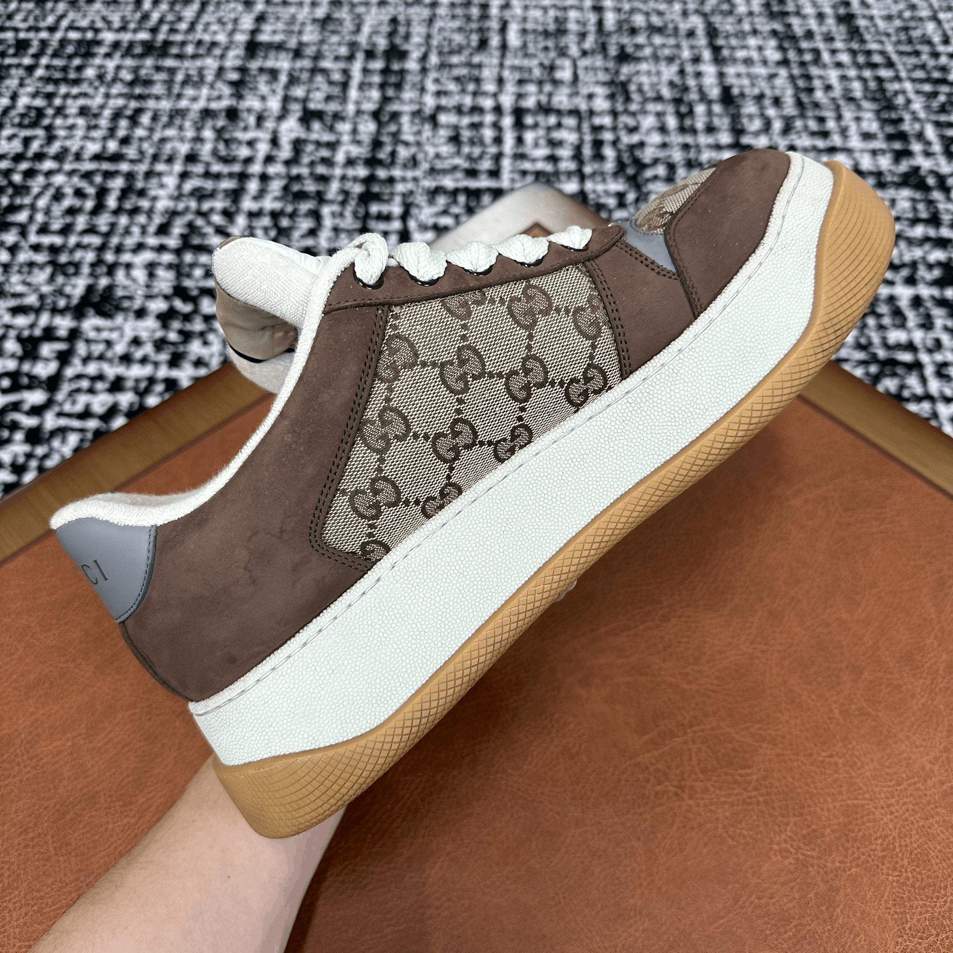 Gucci Gucci Brown Lowtop Sneakers 10 Men Size US 10 / EU 43 - 9 Thumbnail