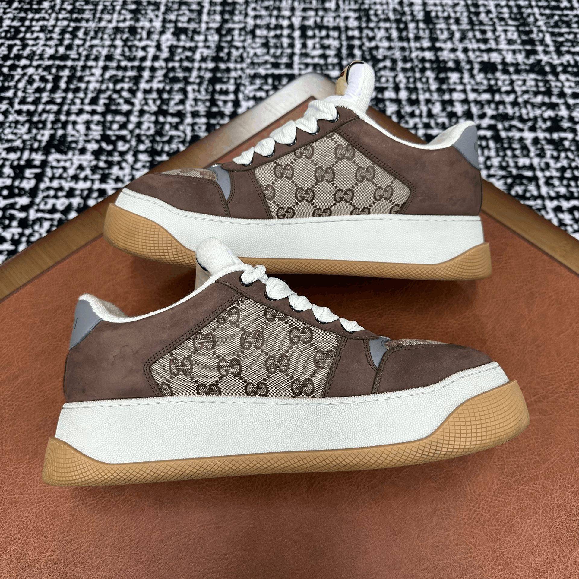 Gucci Gucci Brown Lowtop Sneakers 10 Men Size US 10 / EU 43 - 6 Thumbnail