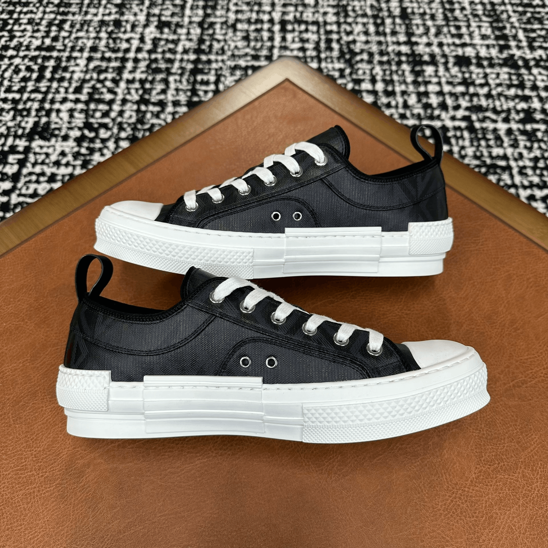 Dior Dior Leather Black Lowtop Sneakers 8 Men Size US 8 / EU 41 - 3 Thumbnail