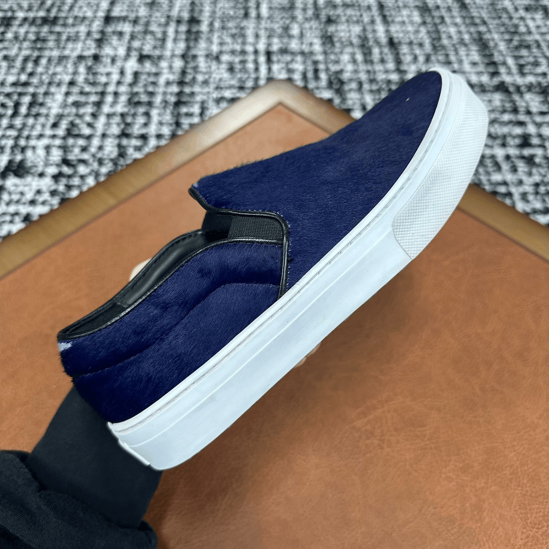 Celine Celine Blue Lowtop Sneakers it_36 Women Size US 6 / IT 36 - 9 Thumbnail