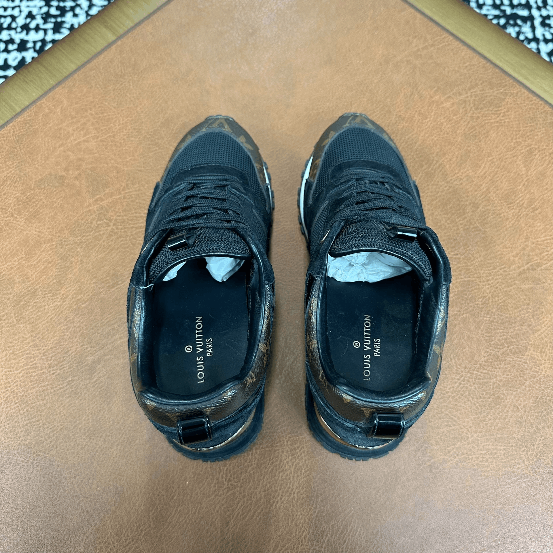 Louis Vuitton Louis Vuitton Black Lowtop Sneakers it_35 Women Size US 5 / IT 35 - 3 Thumbnail
