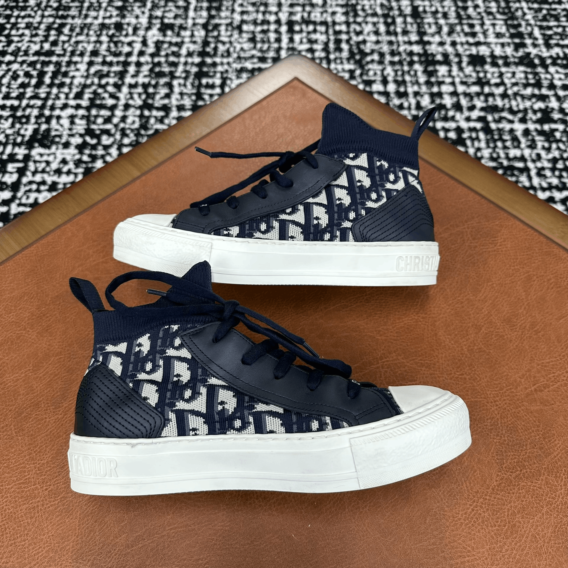 Dior Dior Blue Hitop Sneakers it_36-5 Women Size US 6.5 / IT 36.5 - 6 Thumbnail