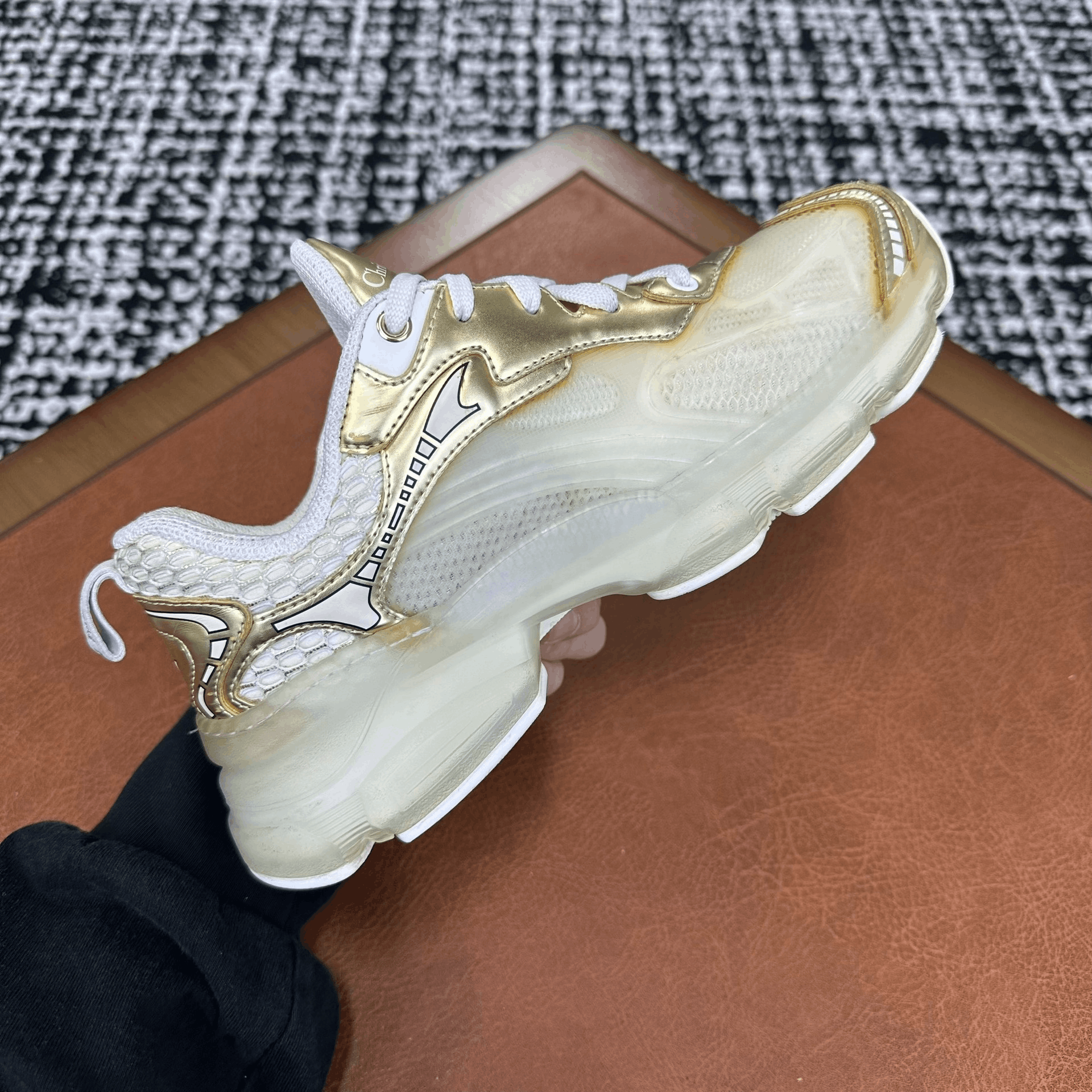 Dior Dior Casual Gold Lowtop Sneakers it_36 Women Size US 6 / IT 36 - 9 Thumbnail
