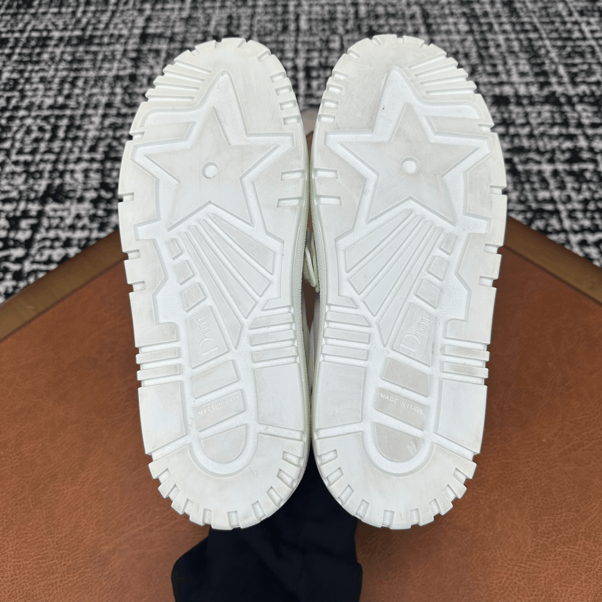 Dior Dior Leather White Lowtop Sneakers it_37 Women Size US 7 / IT 37 - 8 Thumbnail