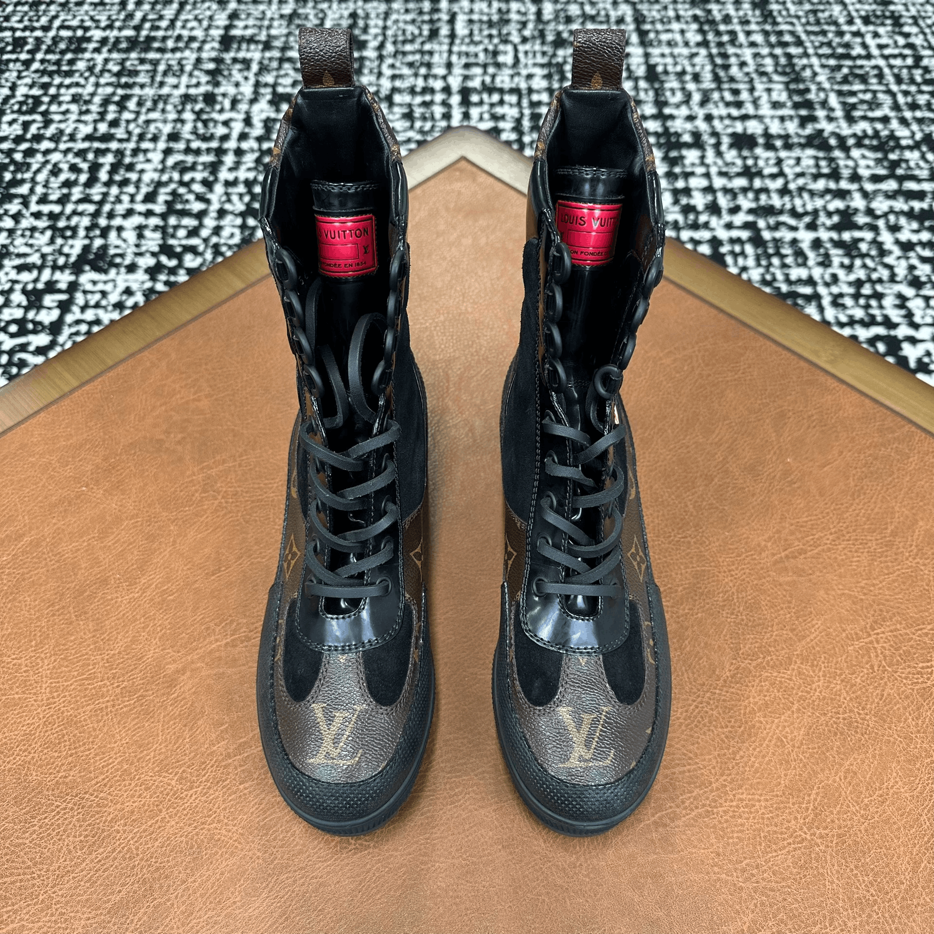 Louis Vuitton Louis Vuitton Brown Boots it_36-5 Women Size US 6.5 / IT 36.5 - 2 Thumbnail