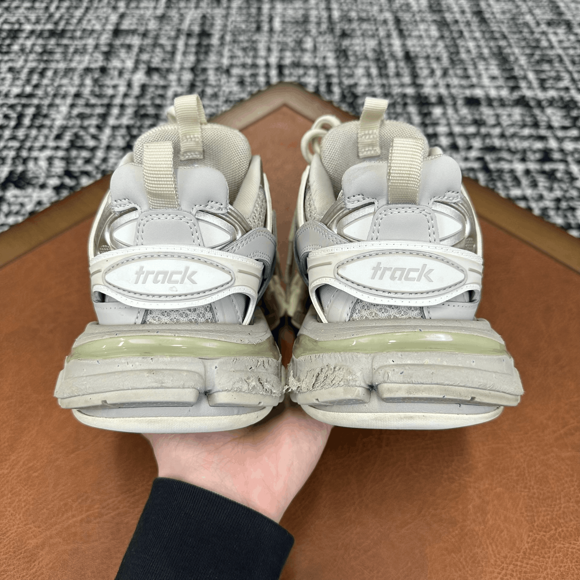 Balenciaga Balenciaga Brown Lowtop Sneakers it_35 Women Size US 5 / IT 35 - 4 Thumbnail