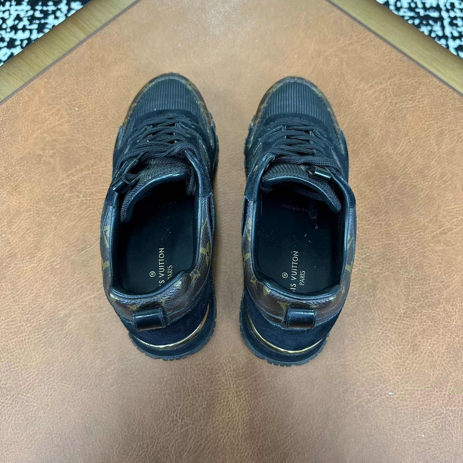 Louis Vuitton Louis Vuitton Black Lowtop Sneakers it_35 Women Size US 5 / IT 35 - 3 Thumbnail