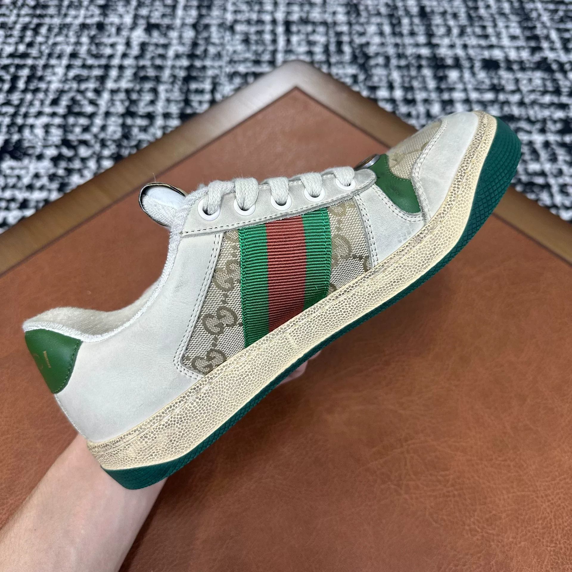 Gucci Gucci Canvas Green Lowtop Sneakers it_36-5 Women Size US 6.5 / IT 36.5 - 9 Thumbnail