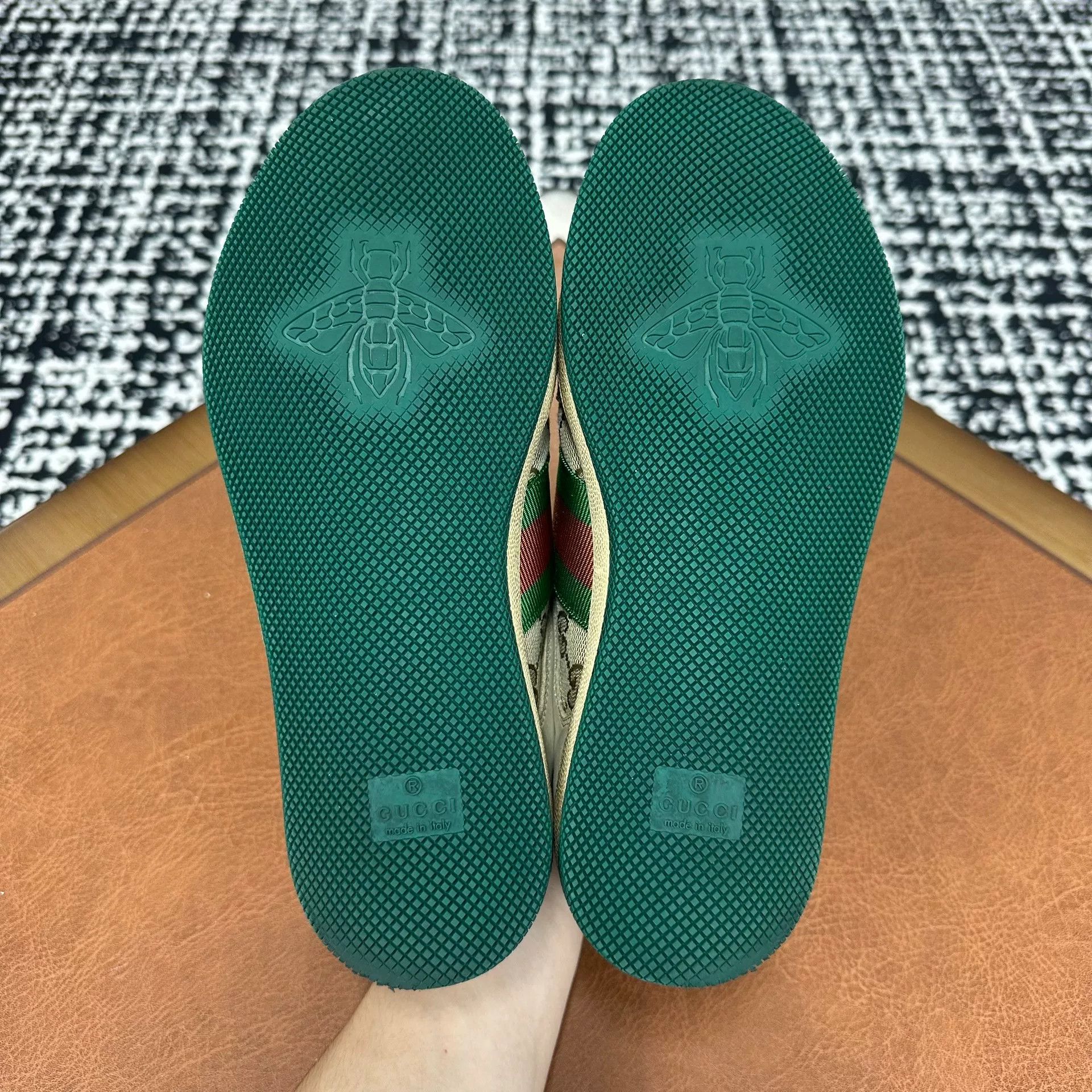Gucci Gucci Canvas Green Lowtop Sneakers it_36-5 Women Size US 6.5 / IT 36.5 - 7 Thumbnail