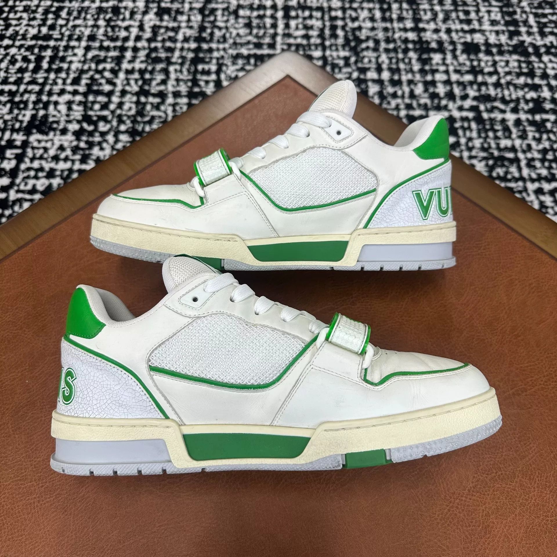 Louis Vuitton Louis Vuitton Training Graphic Green Lowtop Sneakers 8 Men Size US 8 / EU 41 - 6 Thumbnail