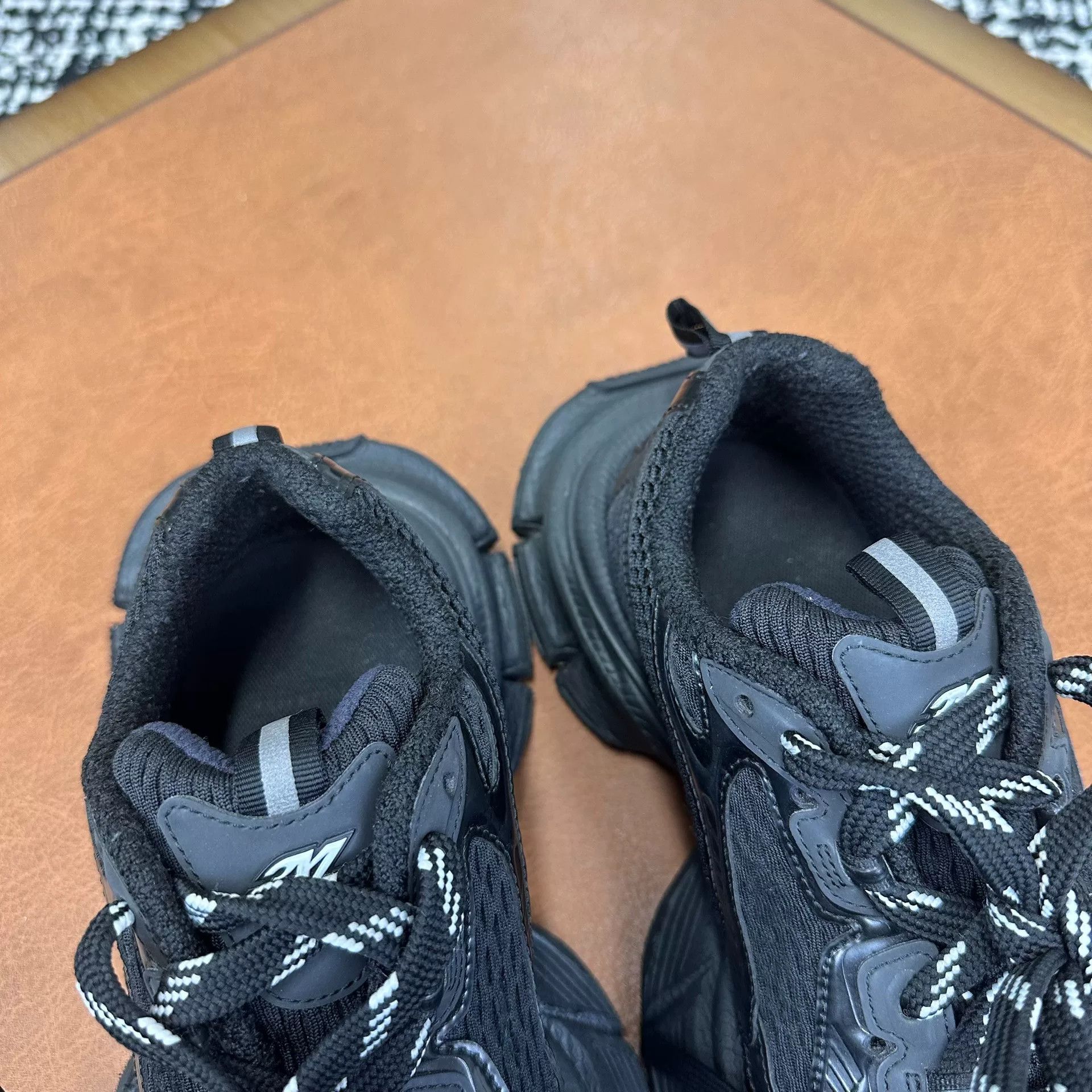 Balenciaga Balenciaga Mesh Black Lowtop Sneakers it_38 Women Size US 8 / IT 38 - 5 Thumbnail