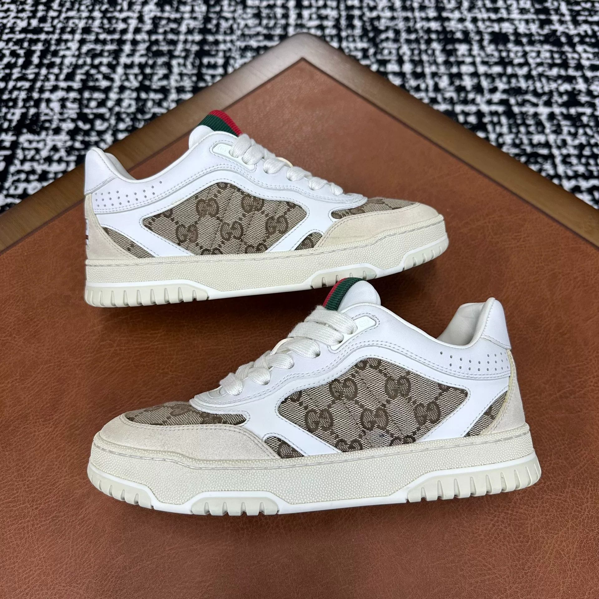 Gucci Gucci Leather White Lowtop Sneakers it_36 Women Size US 6 / IT 36 - 6 Thumbnail