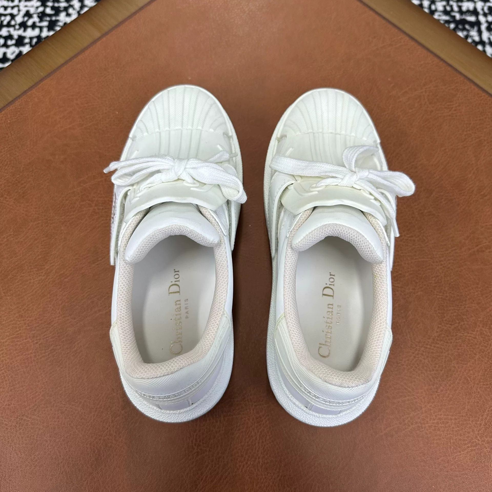 Dior Dior White Lowtop Sneakers it_36-5 Women Size US 6.5 / IT 36.5 - 3 Thumbnail