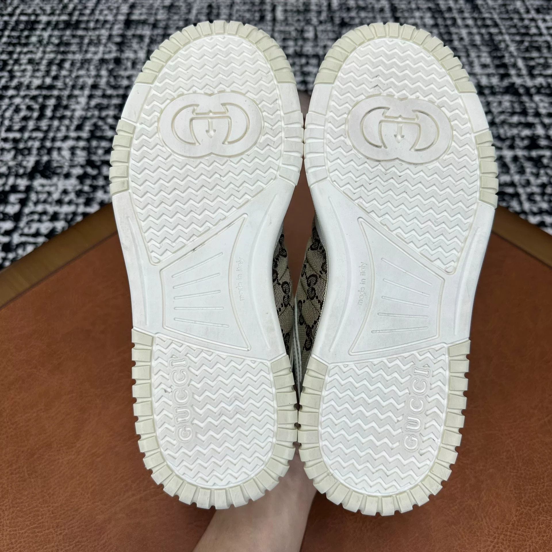 Gucci Gucci Leather White Lowtop Sneakers it_36-5 Women Size US 6.5 / IT 36.5 - 8 Thumbnail