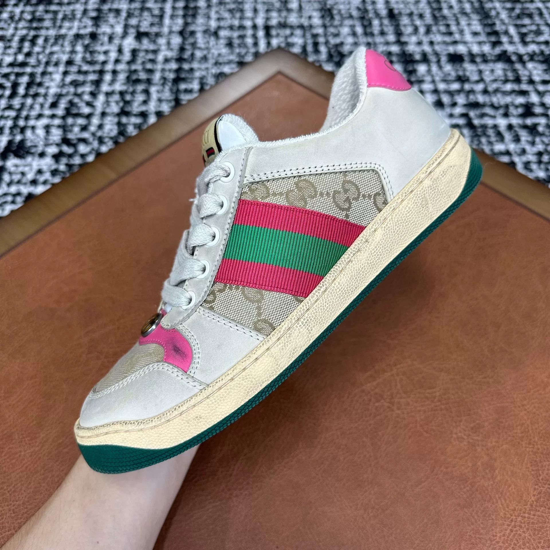 Gucci Gucci Leather Lowtop Sneakers it_36-5 Women Size US 6.5 / IT 36.5 - 8 Thumbnail