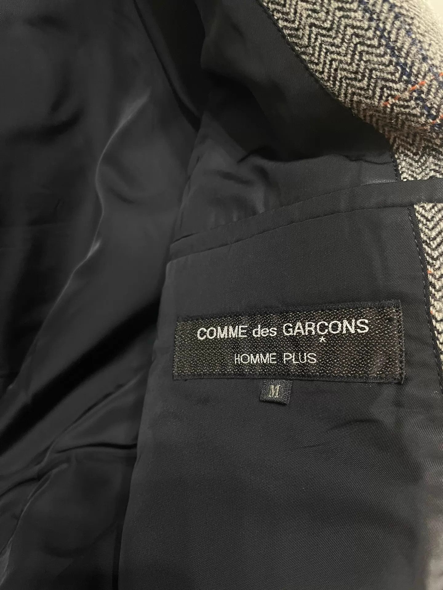 Comme des Garcons Gray Pinstripe Three-Piece Suit Size US M / EU 48-50 / 2 - 7 Thumbnail