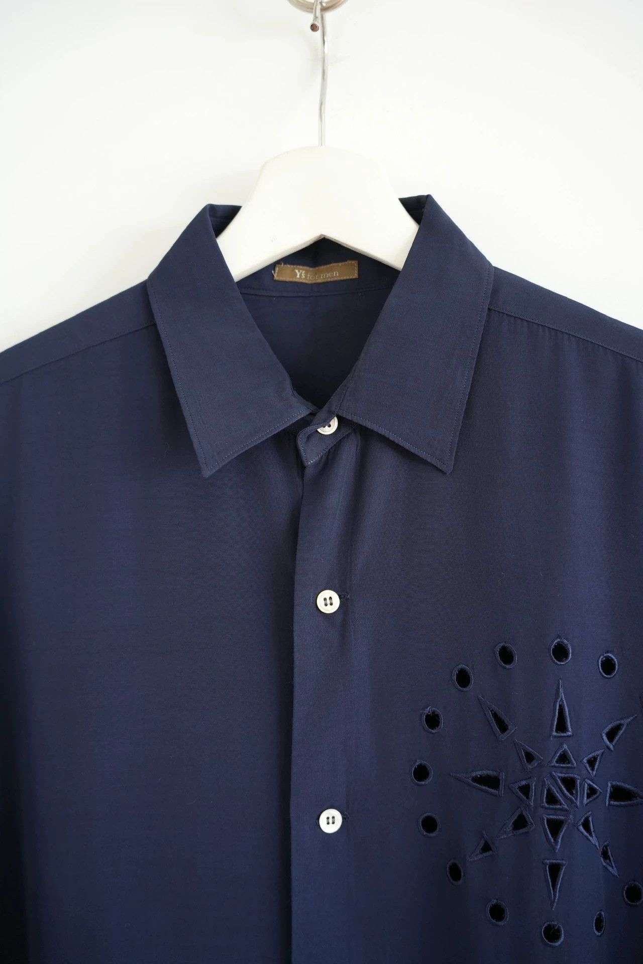 Yohji Yamamoto Blue Long Sleeve Button-Up Shirt with Cutout Design Size US M / EU 48-50 / 2 - 3 Thumbnail