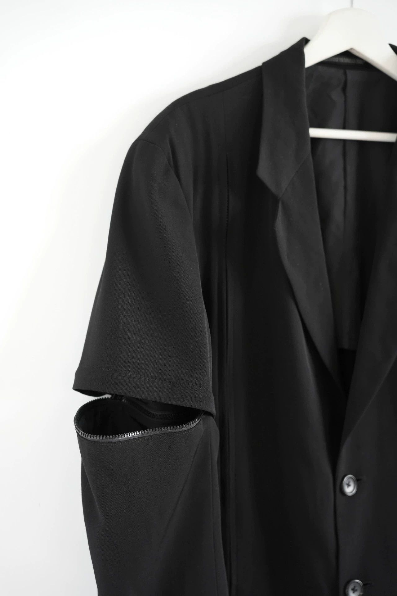 Yohji Yamamoto Black Blazer with Zip Accents Size US S / EU 44-46 / 1 - 5 Thumbnail