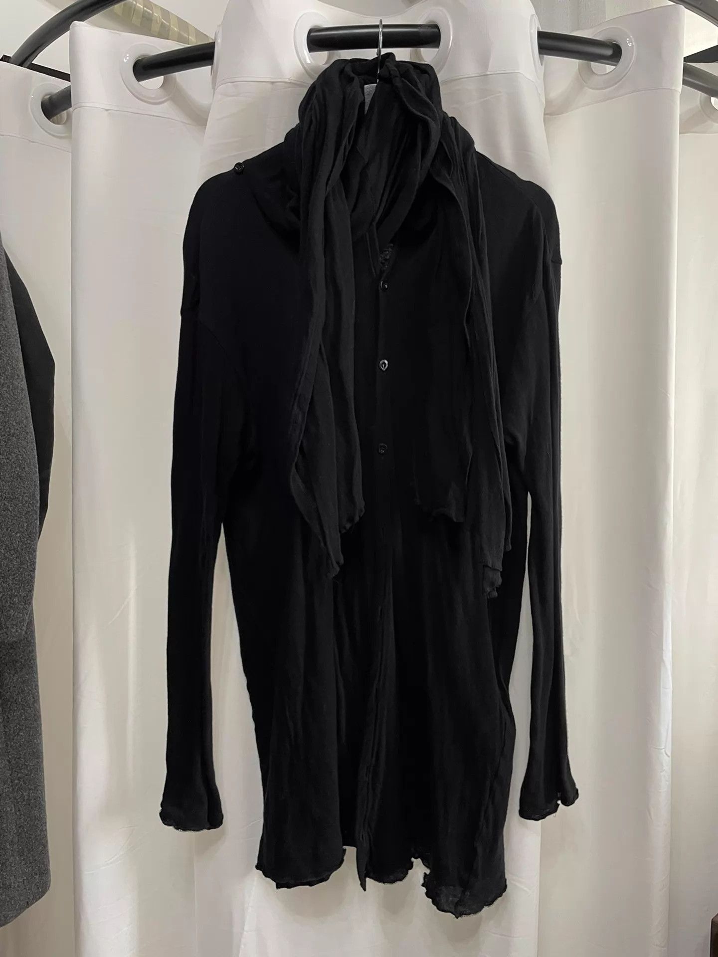 Yohji Yamamoto Black Long Sleeve Drape Front Top Size US M / EU 48-50 / 2 - 2 Thumbnail