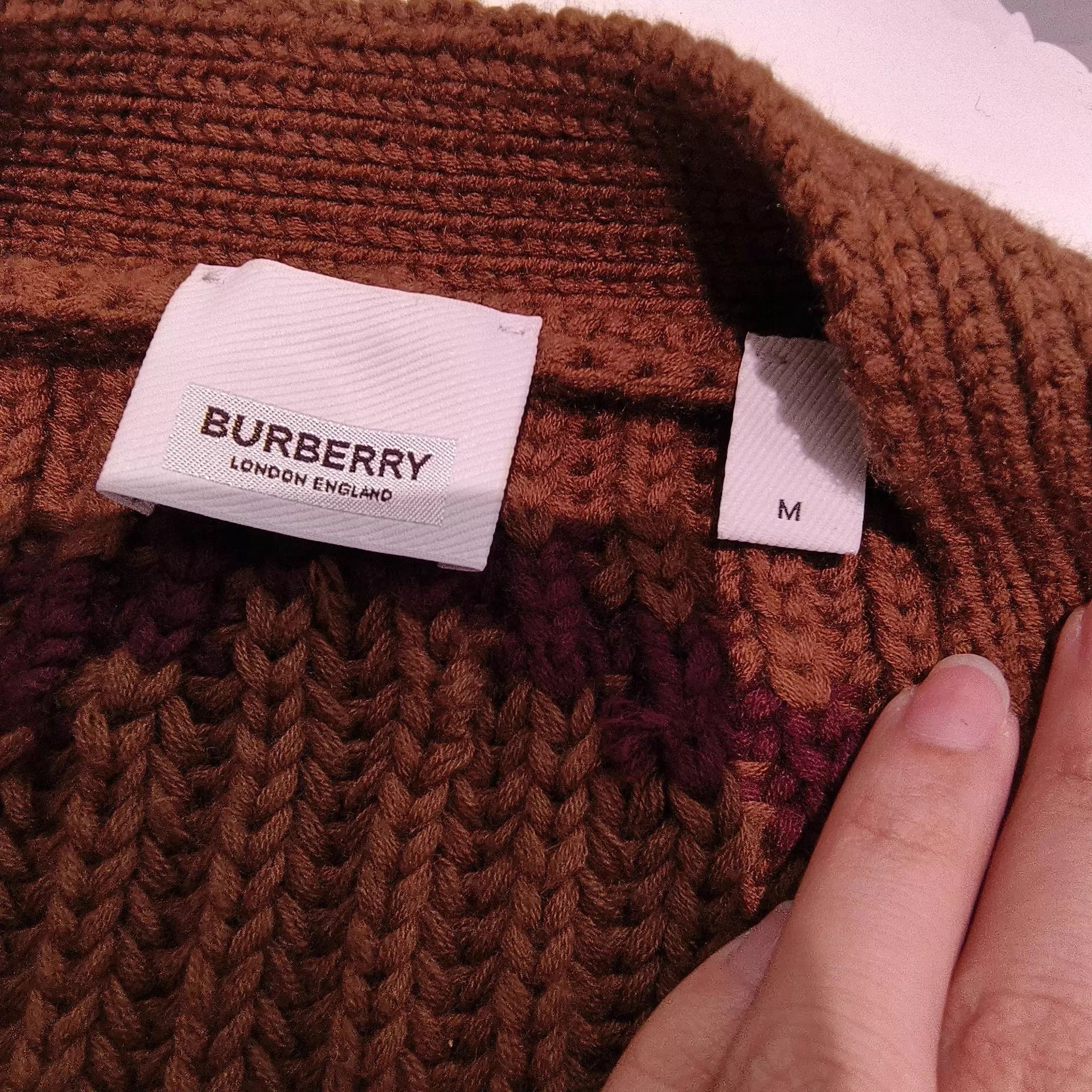 Burberry Multi-Color Patterned V-Neck Cardigan Size US M / EU 48-50 / 2 - 3 Thumbnail