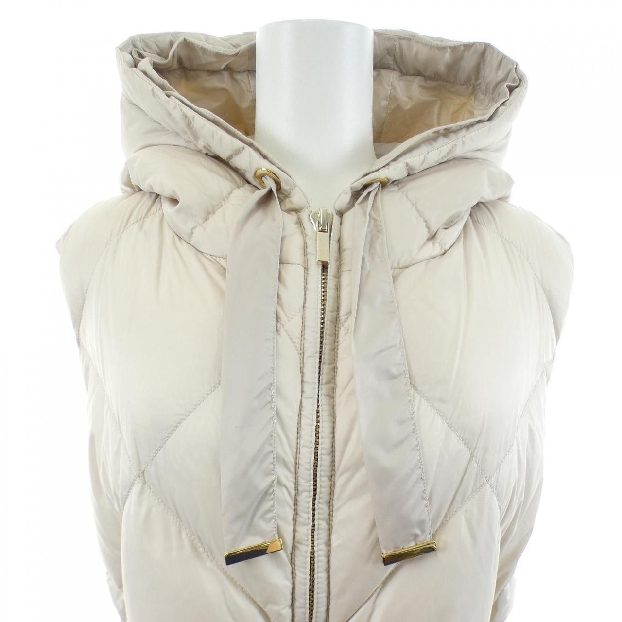 Max Mara Max Mara Max Mara THE CUBE Down Vest Textile Outerwear 929602 DUTY FREE for USA Size ONE SIZE - 6 Thumbnail