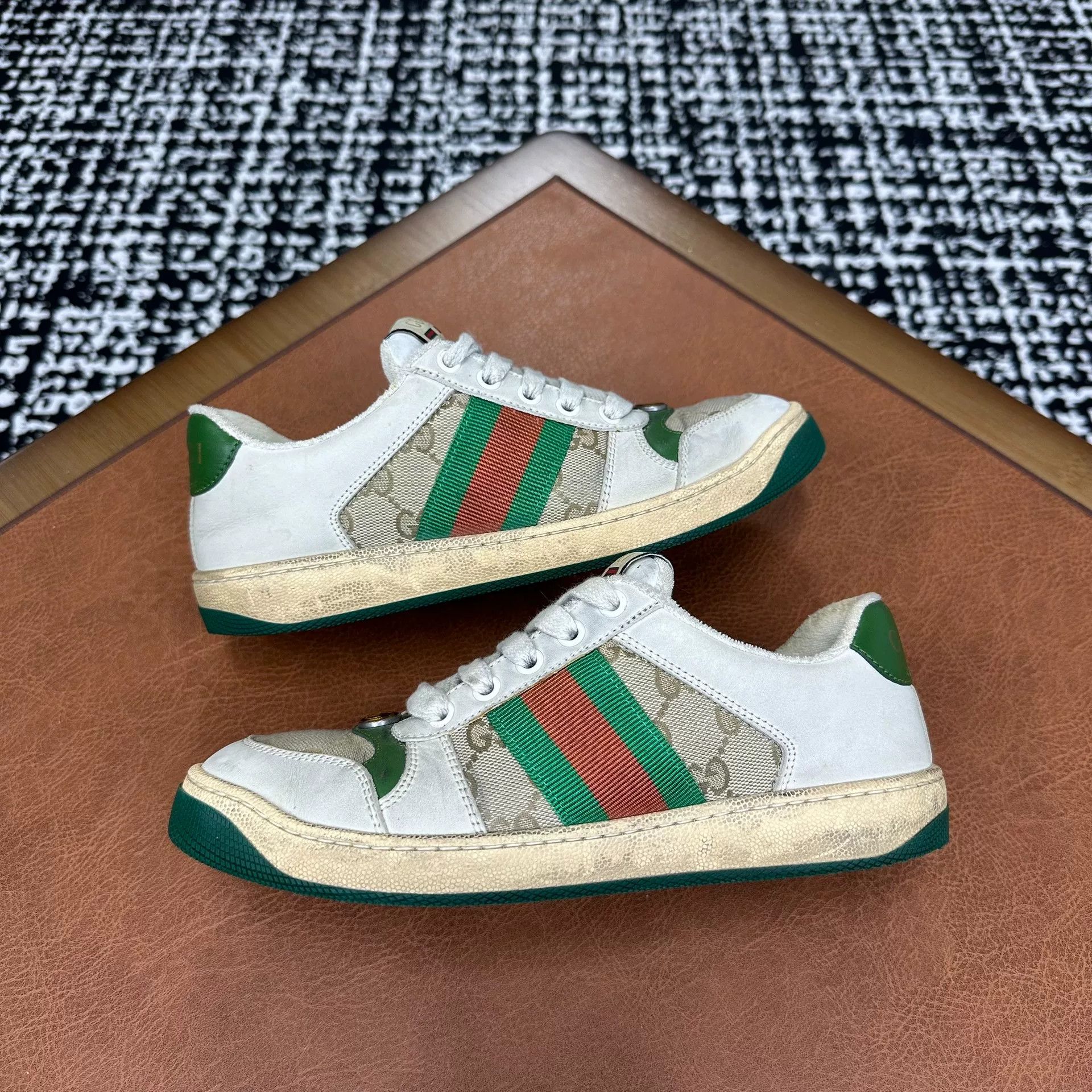 Gucci Gucci Canvas Green Lowtop Sneakers it_36 Women Size US 6 / IT 36 - 5 Thumbnail