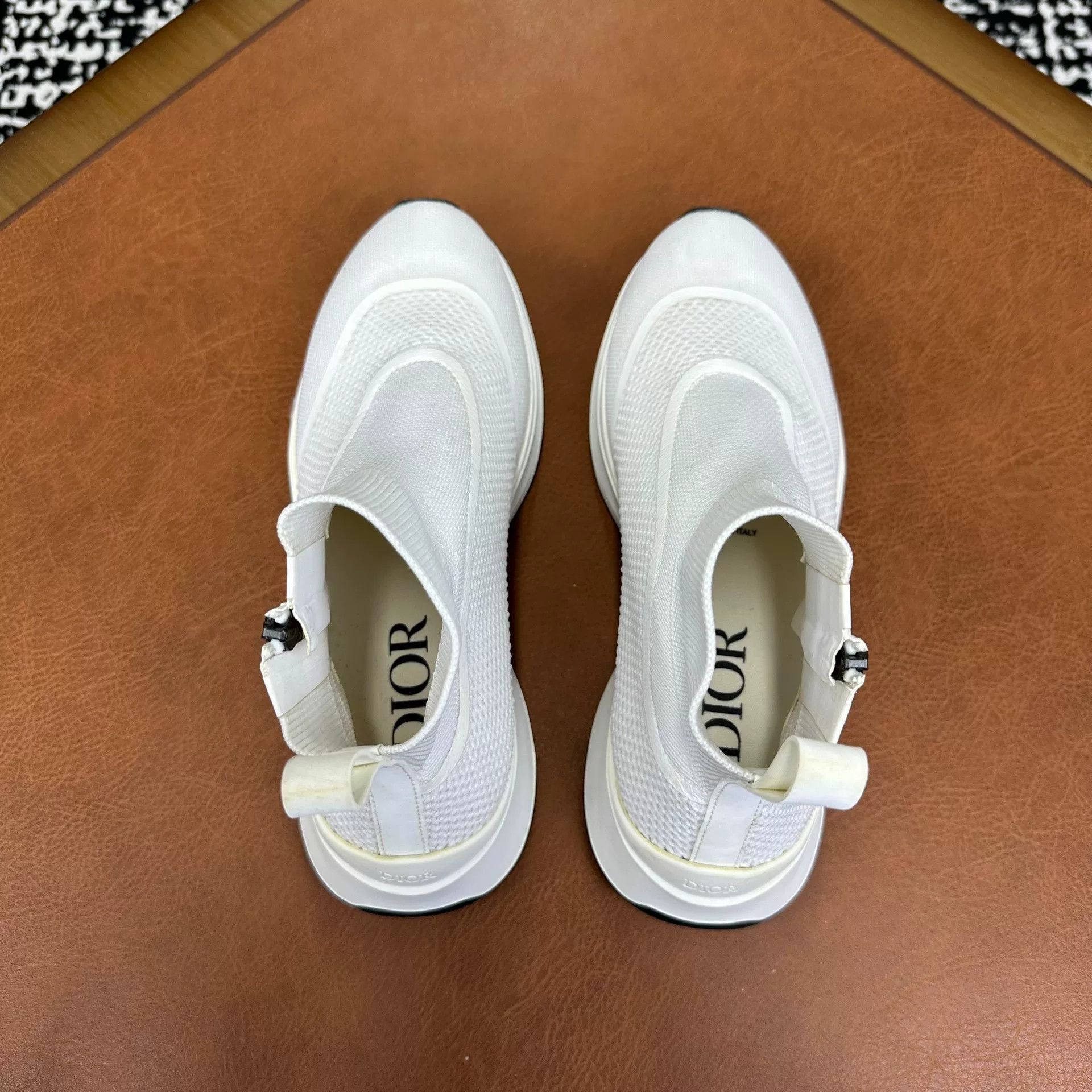 Dior Dior Casual White Hitop Sneakers it_37 Women Size US 7 / IT 37 - 3 Thumbnail