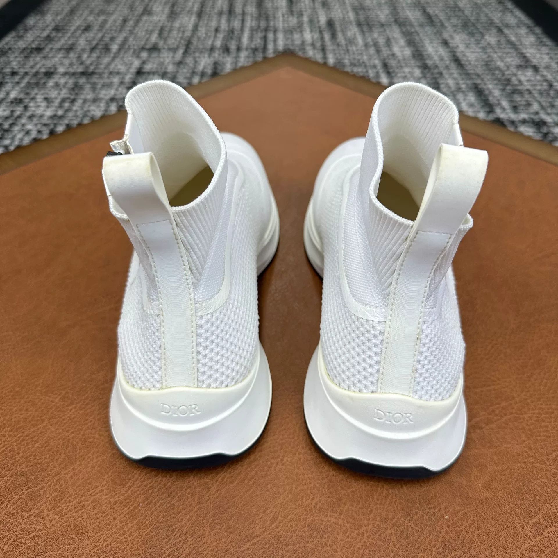 Dior Dior Casual White Hitop Sneakers it_37 Women Size US 7 / IT 37 - 4 Thumbnail