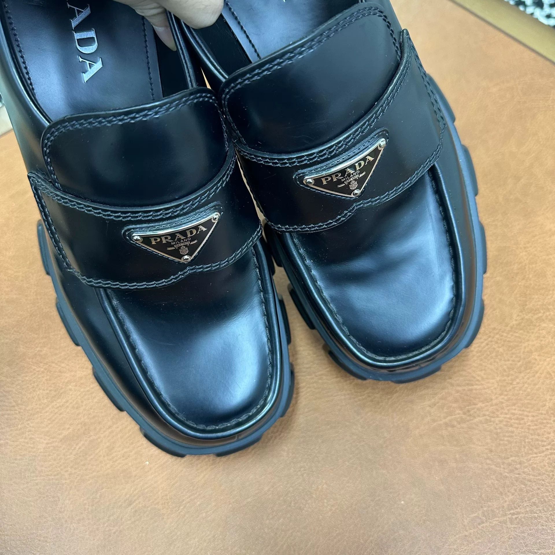 Prada Prada Leather Black Lowtop Sneakers 10 Men Size US 10 / EU 43 - 5 Thumbnail