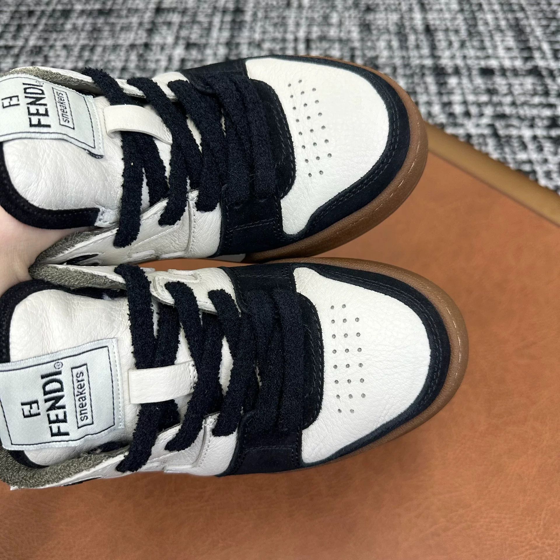 Fendi Fendi Casual Black Lowtop Sneakers it_36 Women Size US 6 / IT 36 - 5 Thumbnail