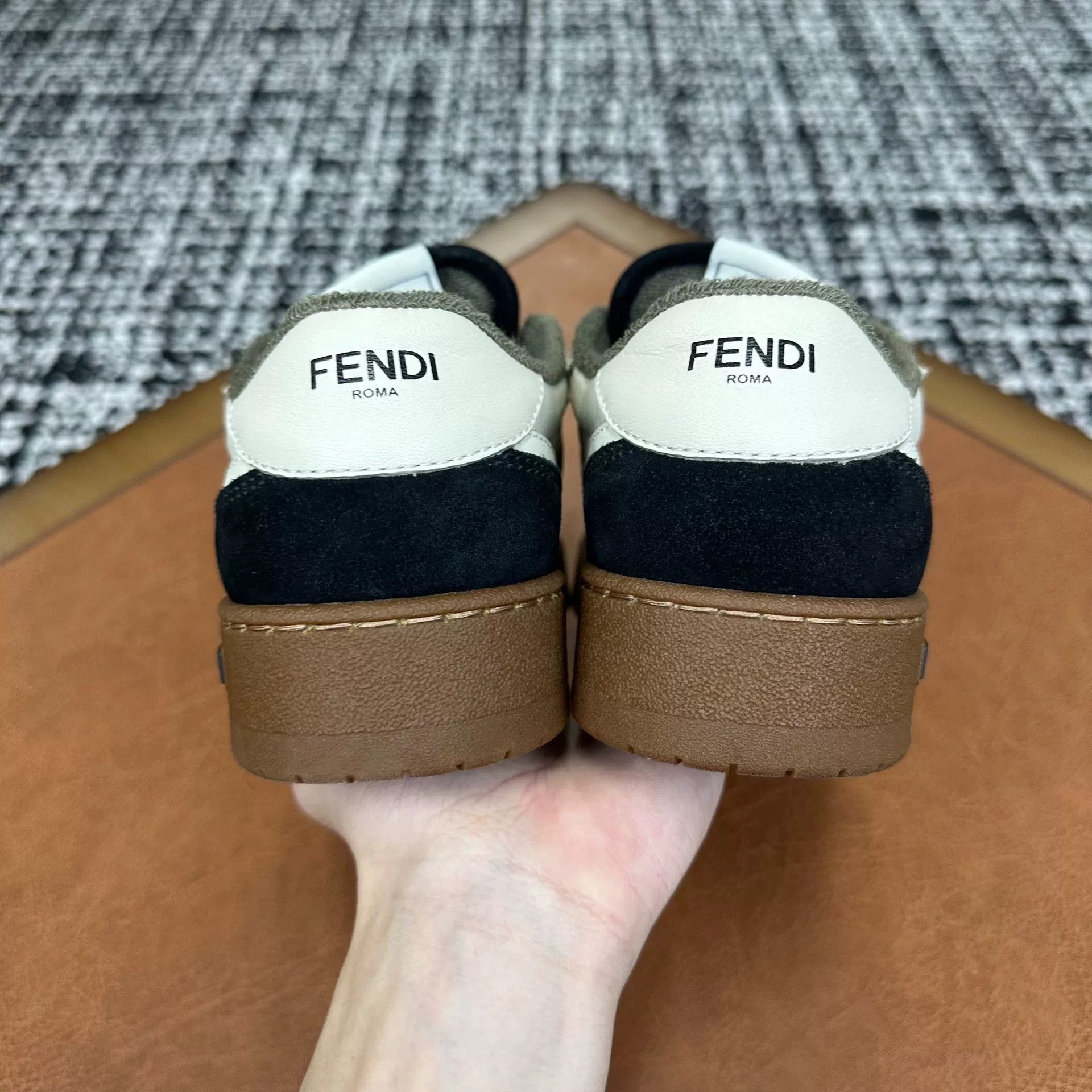 Fendi Fendi Casual Black Lowtop Sneakers it_36 Women Size US 6 / IT 36 - 4 Thumbnail