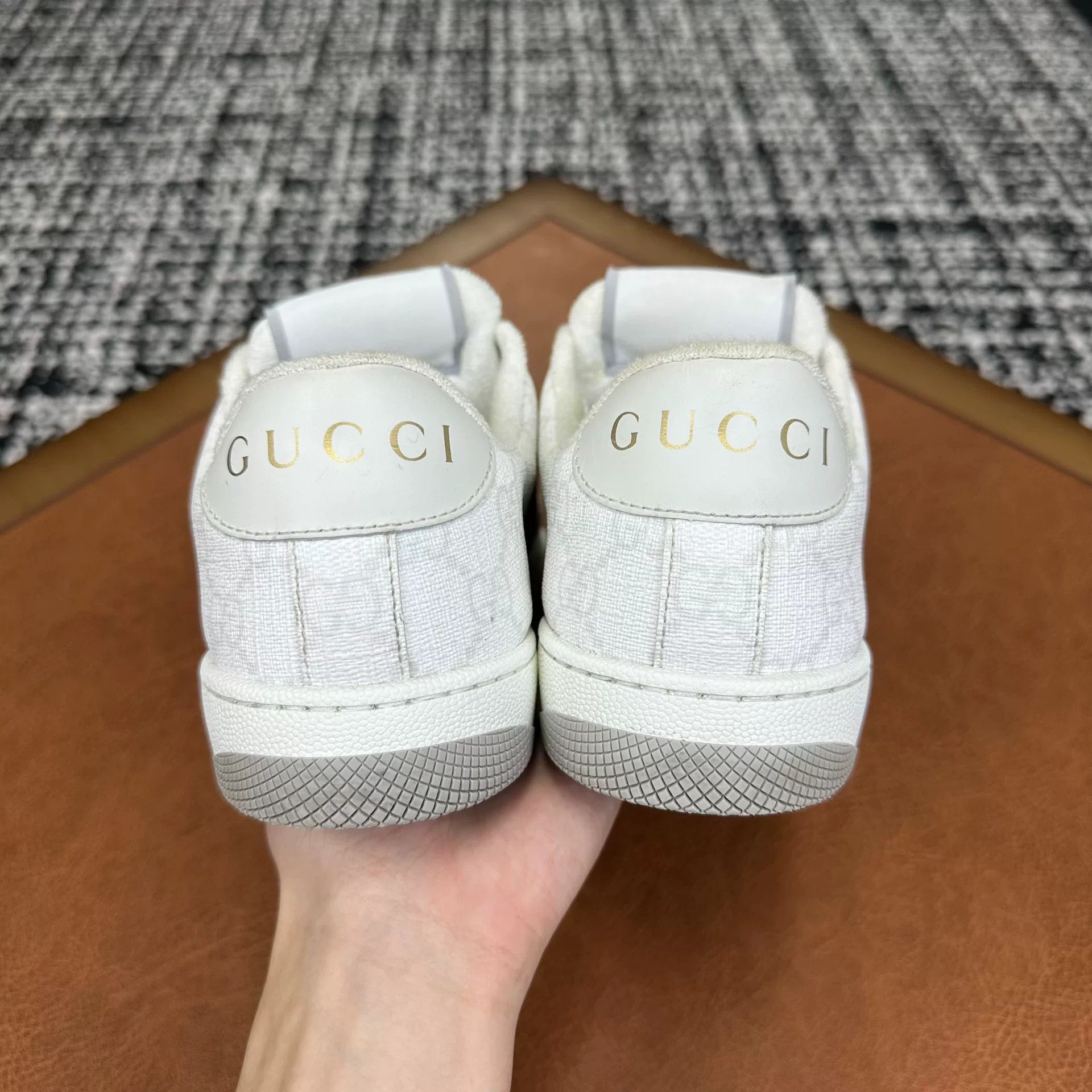 Gucci Gucci Gray Lowtop Sneakers it_36-5 Women Size US 6.5 / IT 36.5 - 4 Thumbnail