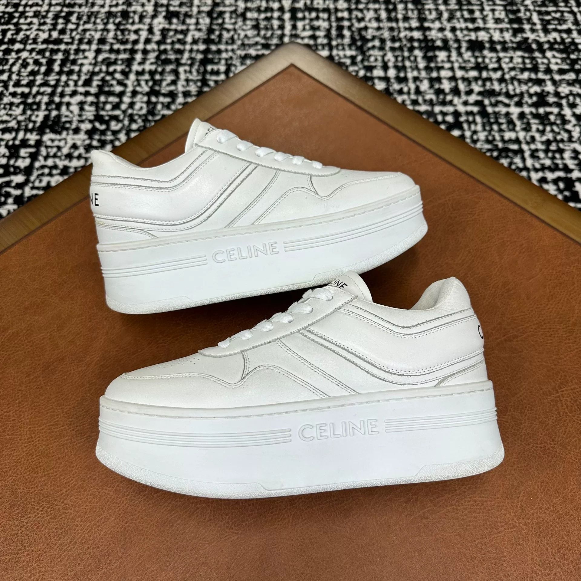 Celine Celine Leather White Lowtop Sneakers it_38 Women Size US 8 / IT 38 - 6 Thumbnail