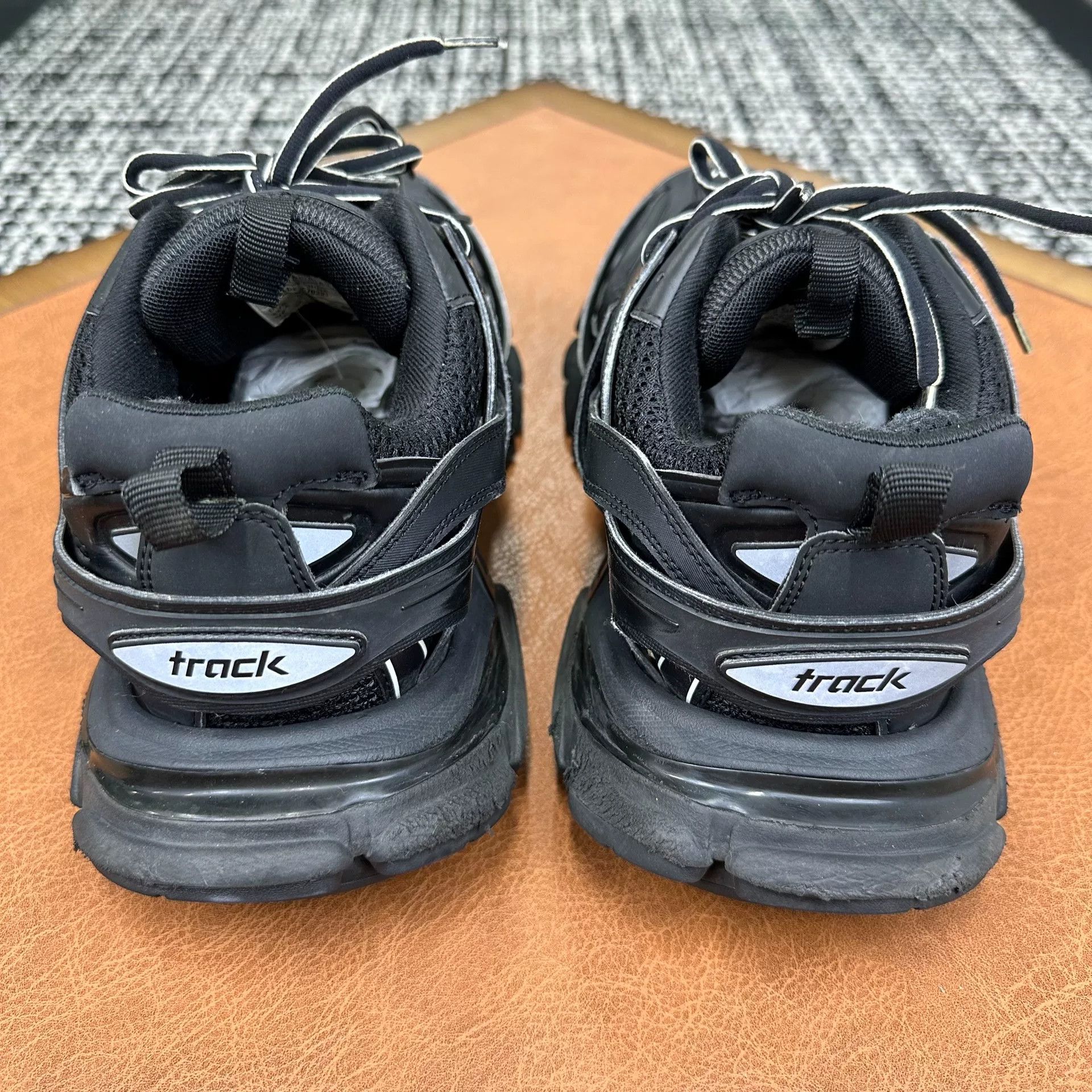 Balenciaga Balenciaga Black Lowtop Sneakers 10 Men Size US 10 / EU 43 - 4 Thumbnail
