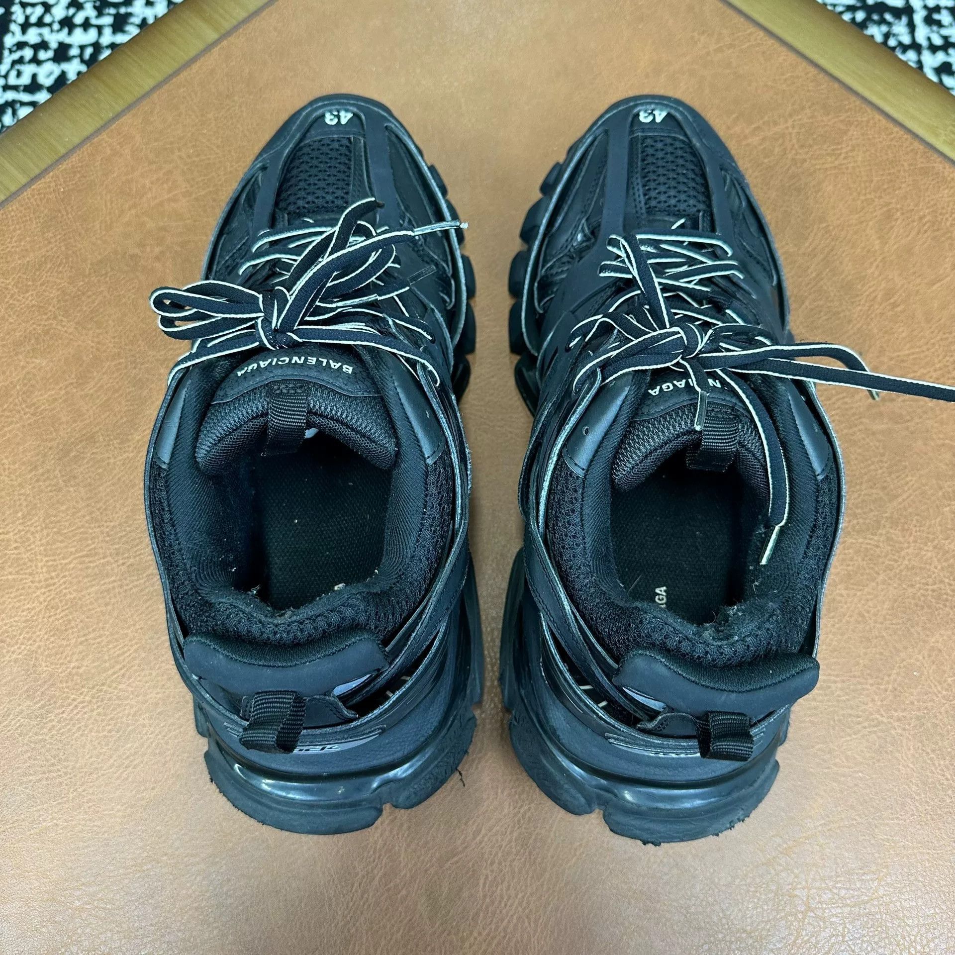 Balenciaga Balenciaga Black Lowtop Sneakers 10 Men Size US 10 / EU 43 - 3 Thumbnail