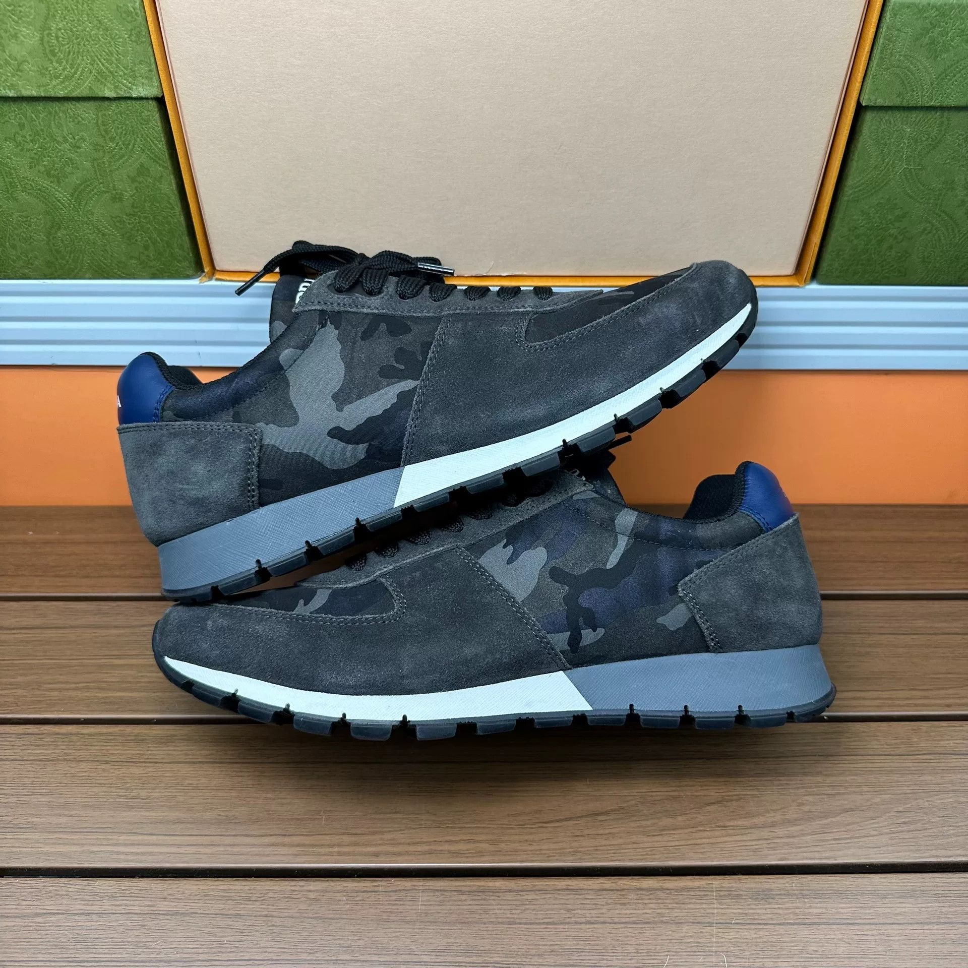 Prada Prada Casual Camo Lowtop Sneakers 10 Men Size US 10 / EU 43 - 2 Thumbnail