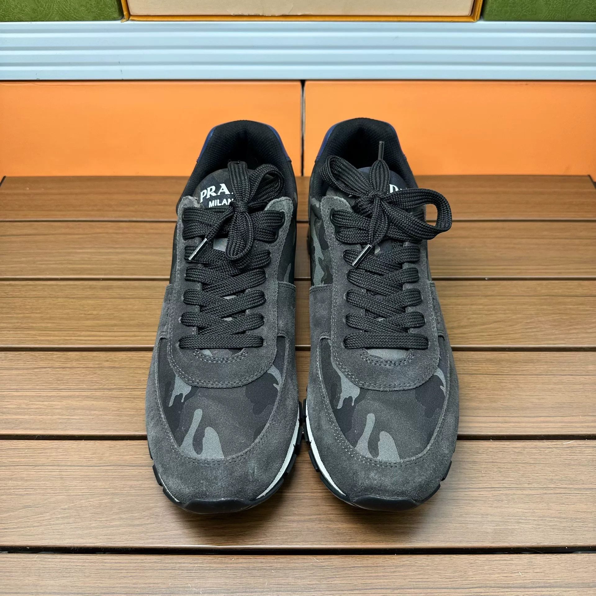 Prada Prada Casual Camo Lowtop Sneakers 10 Men Size US 10 / EU 43 - 4 Thumbnail