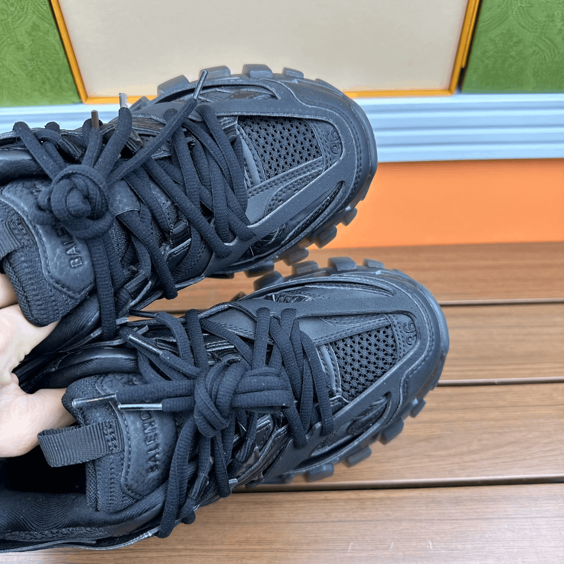 Balenciaga Balenciaga Black Lowtop Sneakers it_36 Women Size US 6 / IT 36 - 7 Thumbnail