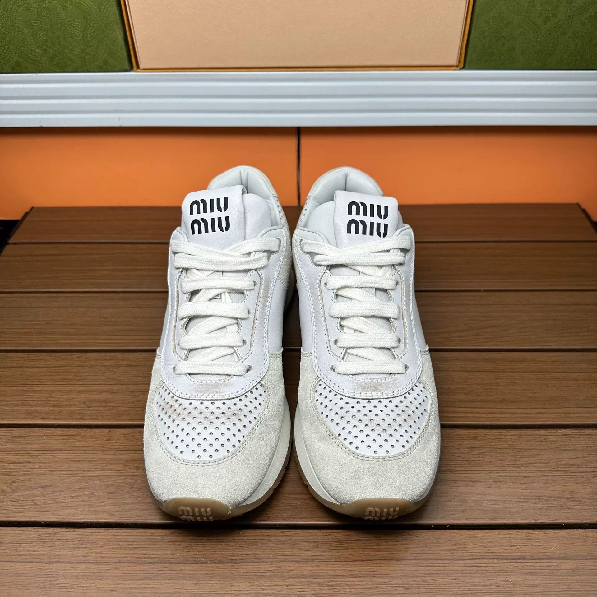 Miu Miu Miu Miu Retro White Lowtop Sneakers it_38 Women Size US 8 / IT 38 - 4 Thumbnail