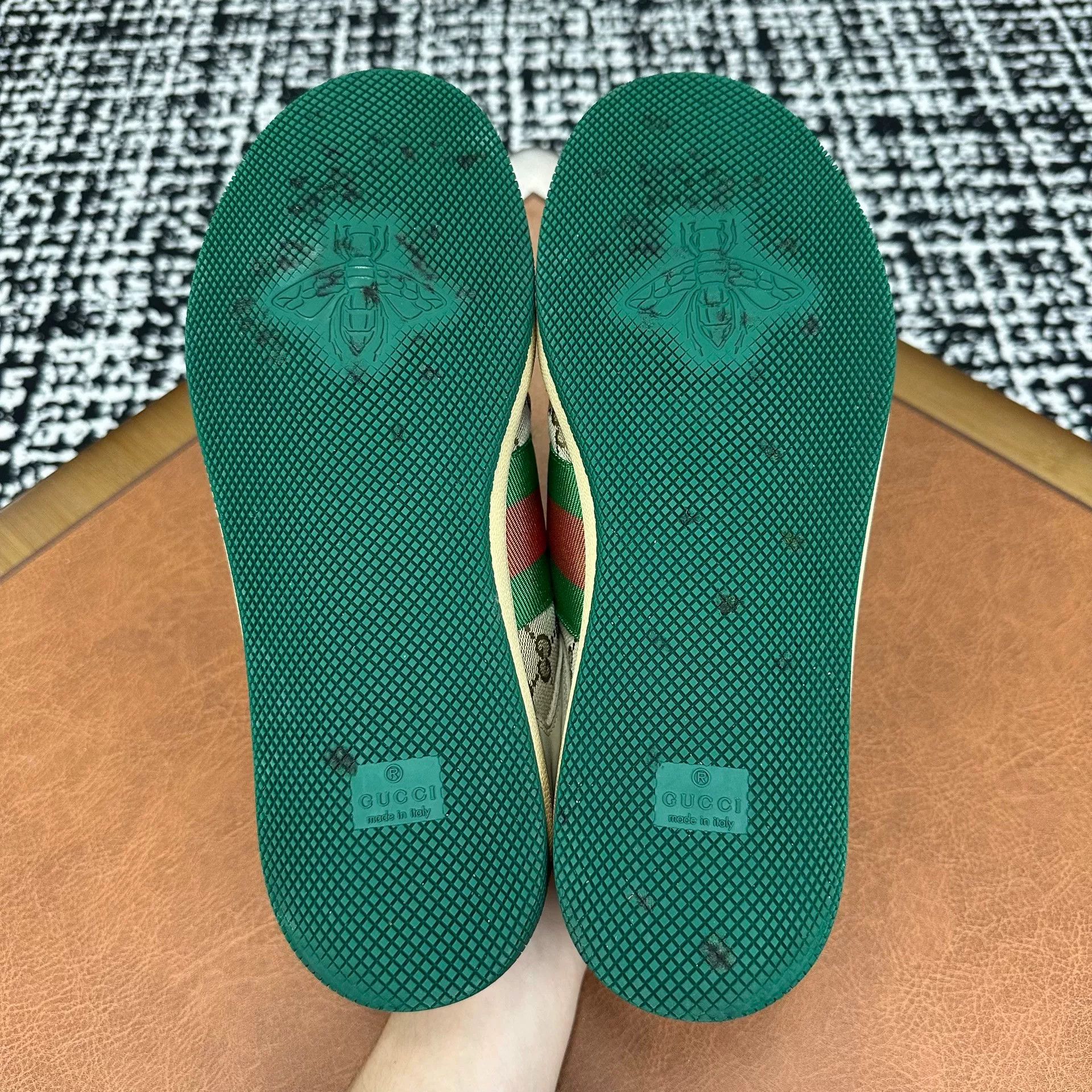 Gucci Gucci Leather Green Lowtop Sneakers 9 Men Size US 9 / EU 42 - 7 Thumbnail