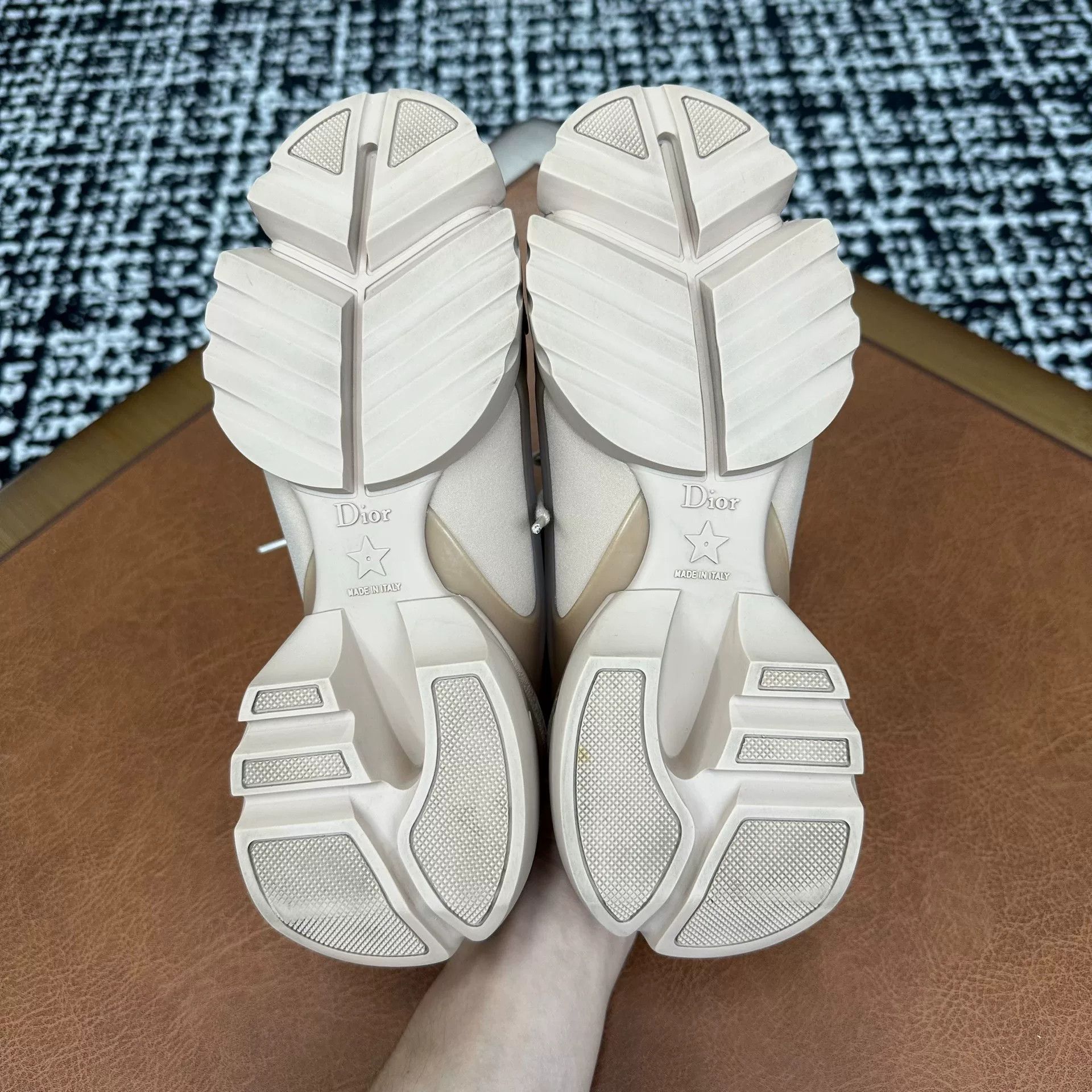 Dior Dior Leather Lowtop Sneakers it_35-5 Women Size US 5.5 / IT 35.5 - 7 Thumbnail