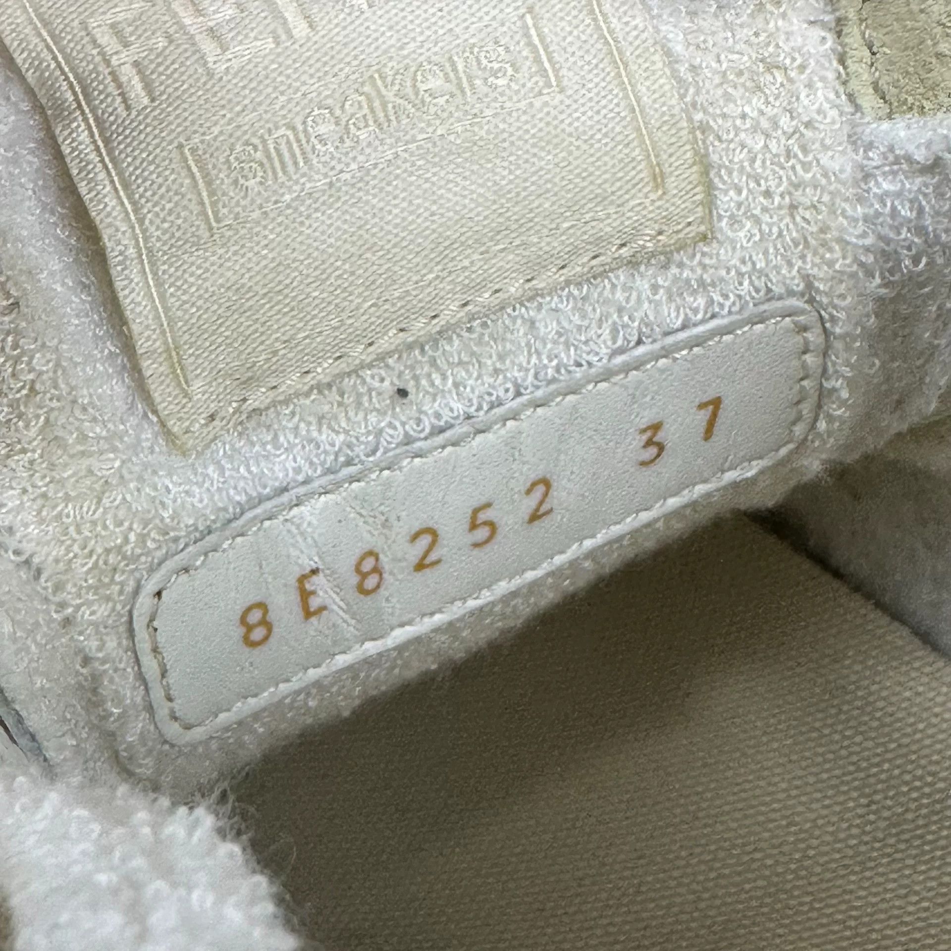Fendi Fendi Casual White Lowtop Sneakers it_37 Women Size US 7 / IT 37 - 8 Thumbnail