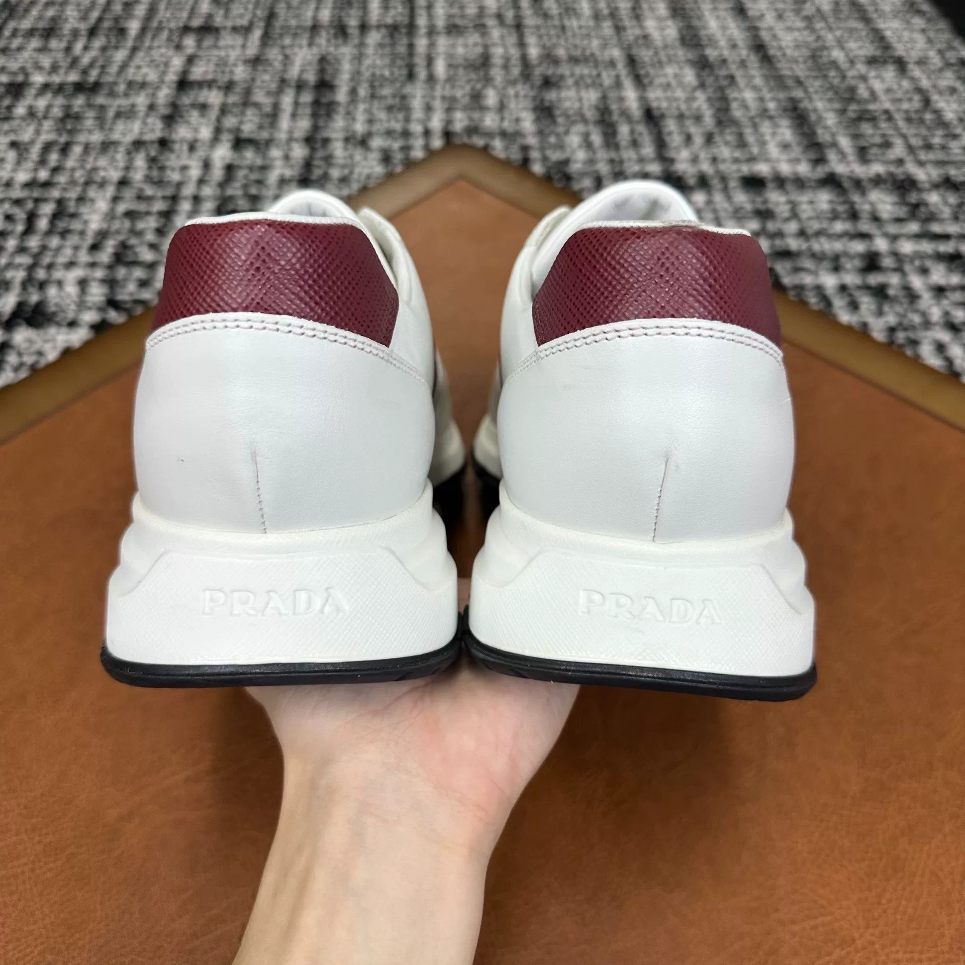 Prada Prada Casual Red Lowtop Sneakers 10 Men Size US 10 / EU 43 - 3 Thumbnail