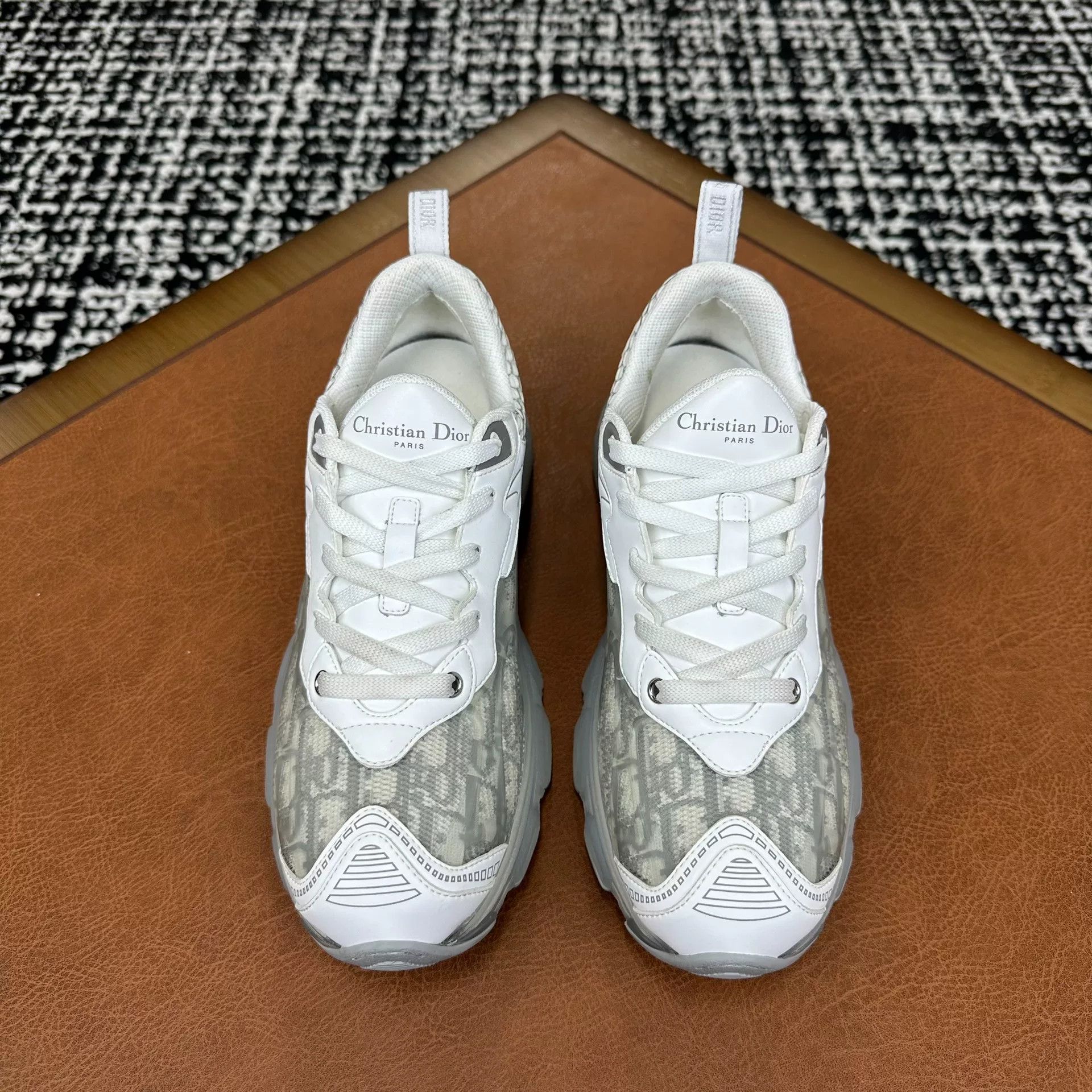 Dior Dior Casual Gray Lowtop Sneakers it_39-5 Women Size US 9.5 / IT 39.5 - 2 Thumbnail