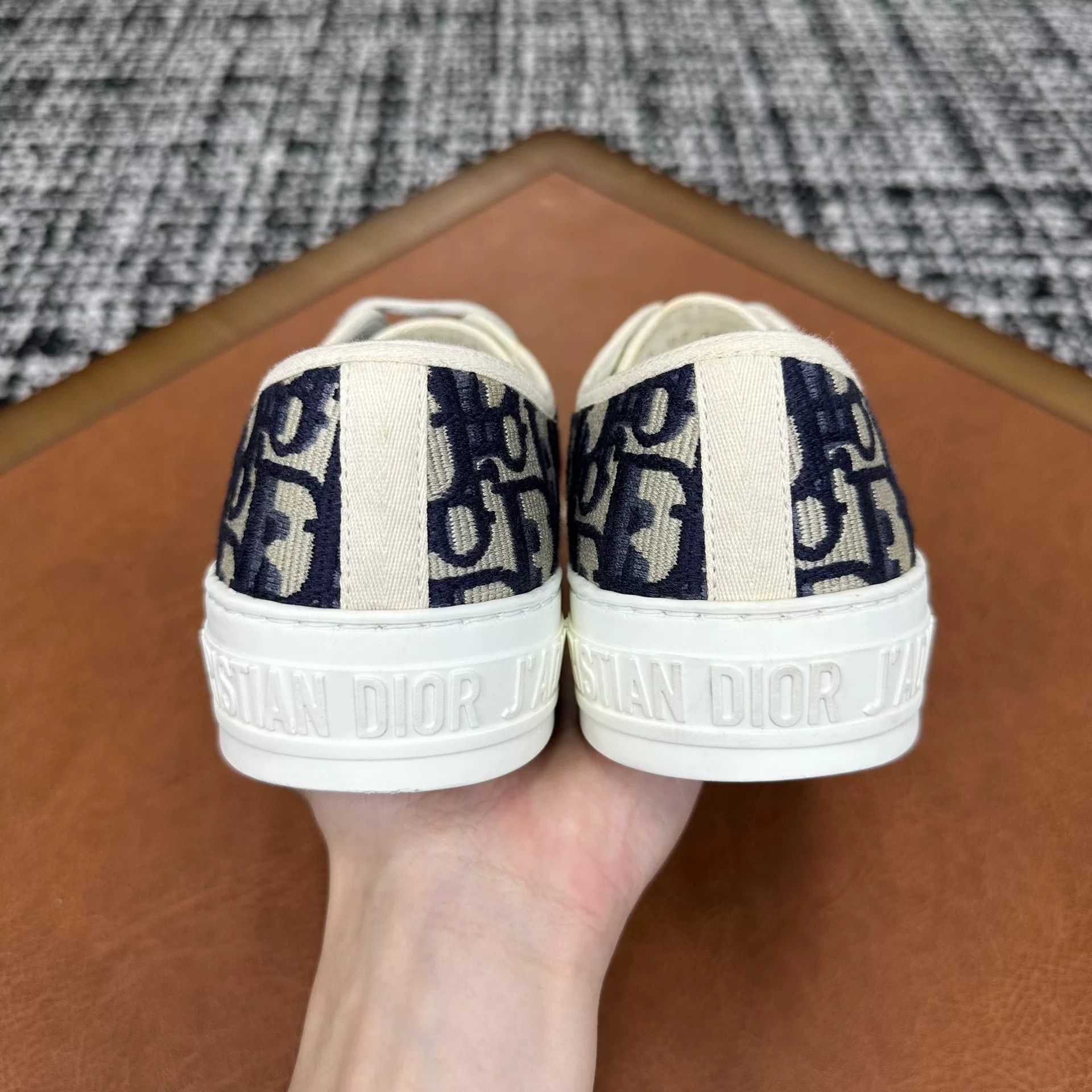 Dior Dior Retro Embroidered Lowtop Sneakers it_36-5 Women Size US 6.5 / IT 36.5 - 3 Thumbnail