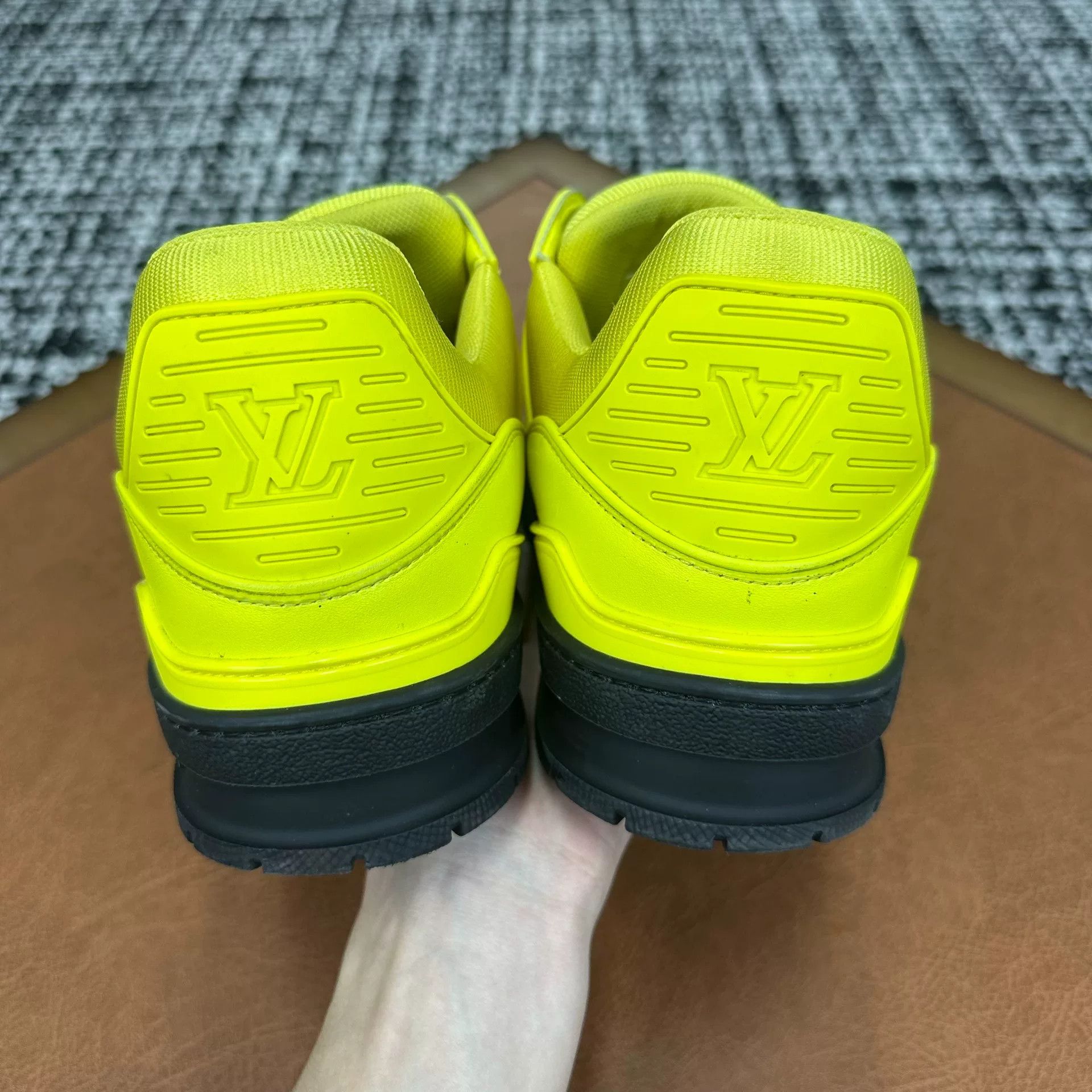Louis Vuitton Louis Vuitton Training Yellow Lowtop Sneakers 9 Men Size US 9 / EU 42 - 3 Thumbnail