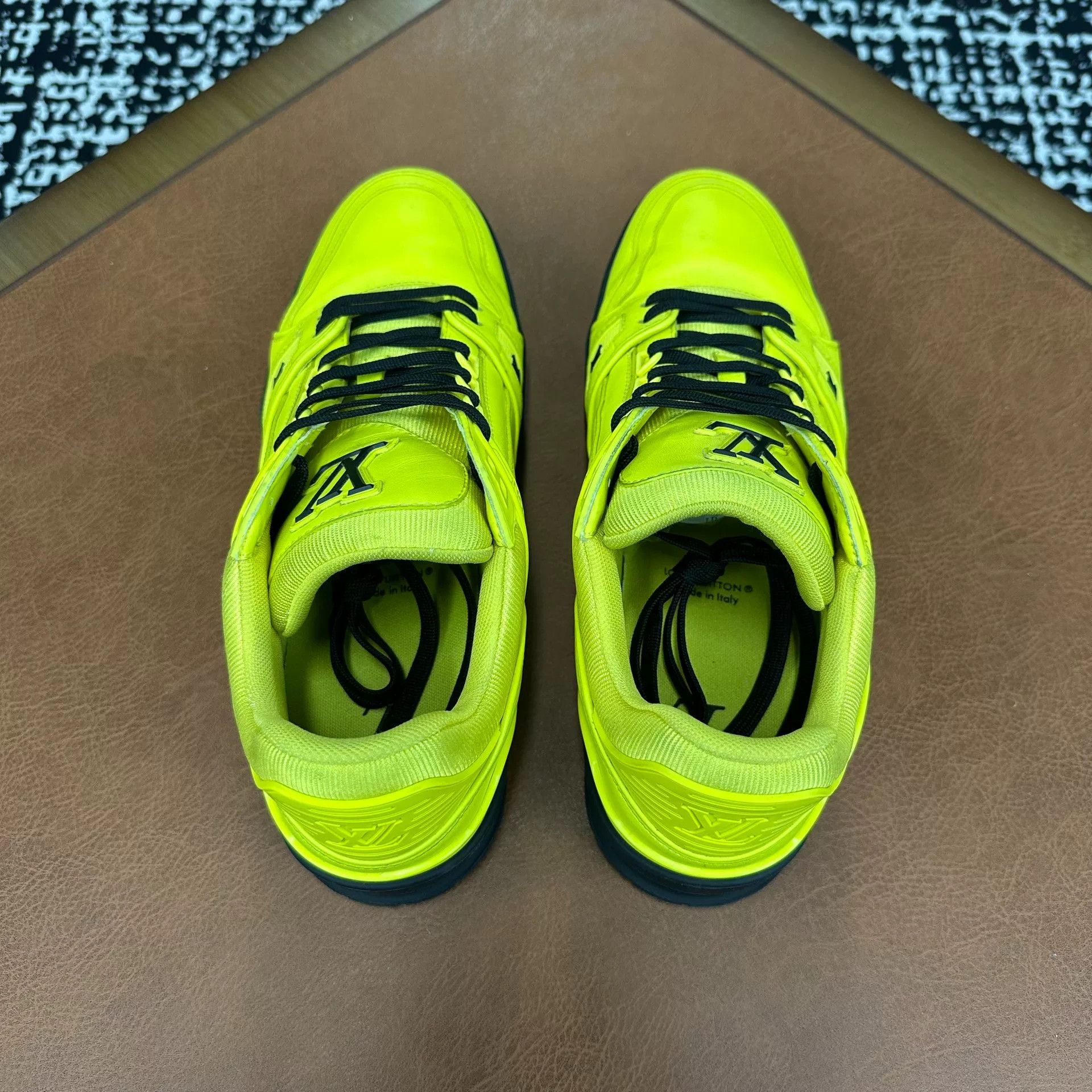 Louis Vuitton Louis Vuitton Training Yellow Lowtop Sneakers 9 Men Size US 9 / EU 42 - 4 Thumbnail
