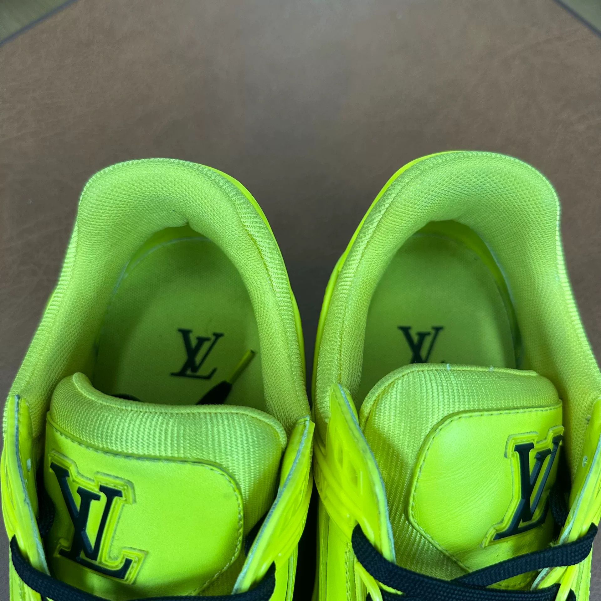 Louis Vuitton Louis Vuitton Training Yellow Lowtop Sneakers 9 Men Size US 9 / EU 42 - 8 Thumbnail